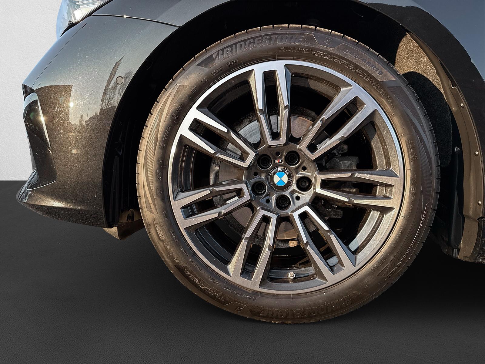 BMW 520d M Sport Touring xDrive G61 (CH) AHK 📍 ** Action Leasing à 1.9% **-image-9