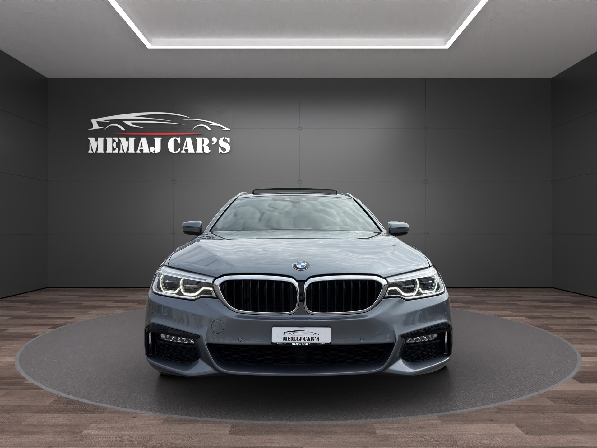 BMW 520d xDrive Touring M Sport Steptronic Pano/MFK/Garantie-image-0