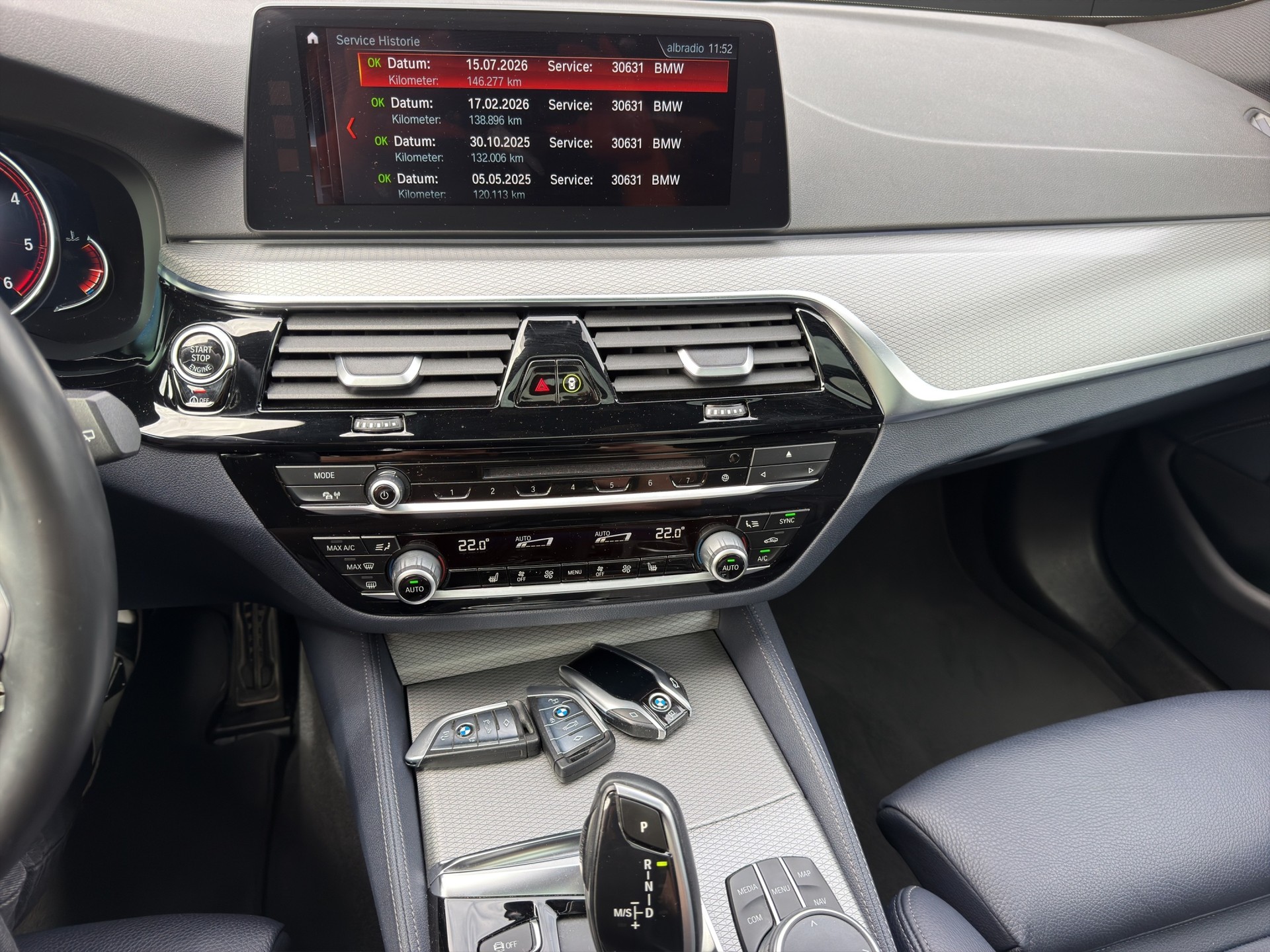 BMW 520d xDrive Touring M Sport Steptronic Pano/MFK/Garantie-image-20