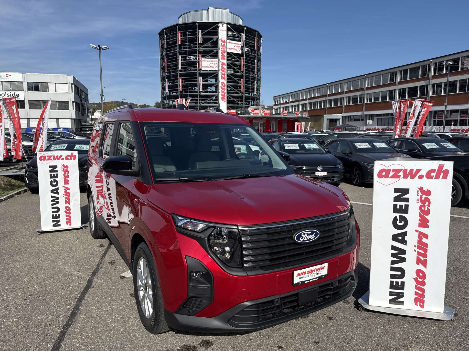 FORD Tourneo Courier 1.0 EcoBoost Titanium Automat-image-0