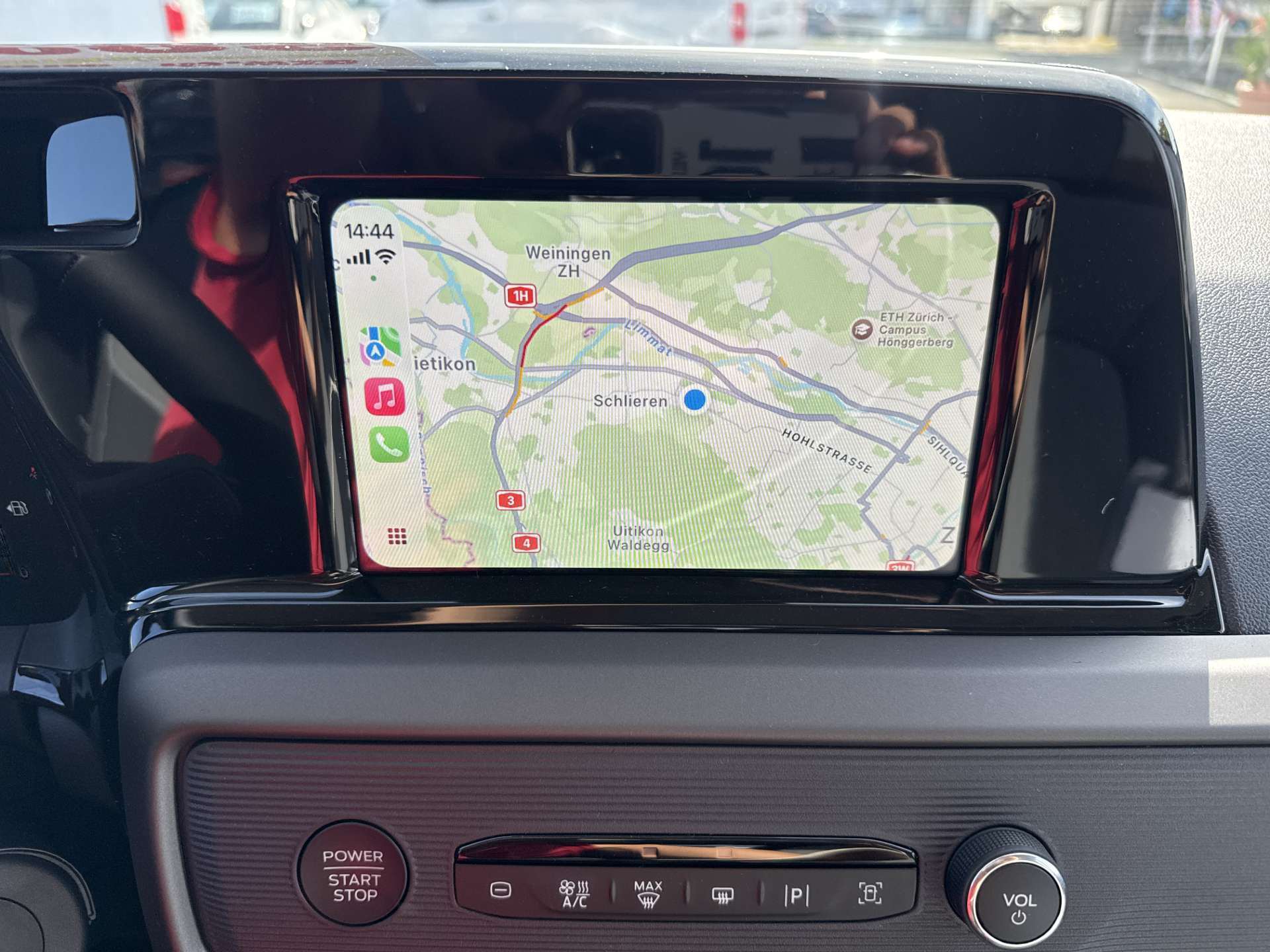 FORD Tourneo Courier 1.0 EcoBoost Titanium Automat-image-1