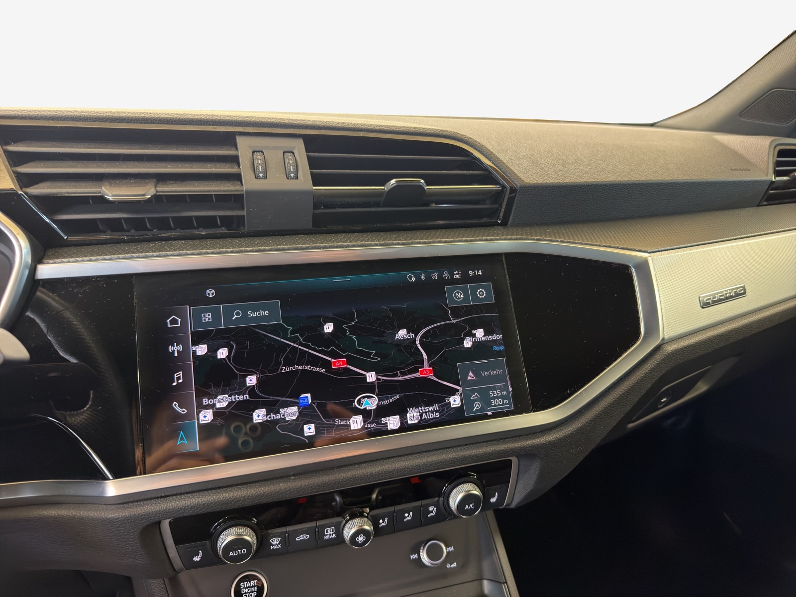 AUDI Q3 40 TFSI S line quattro S-tronic-image-10