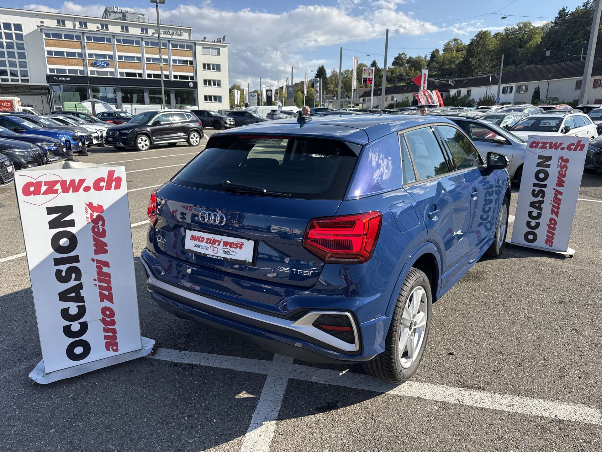 AUDI Q2 35 TFSi S-Line S-Tronic Automat-image-2
