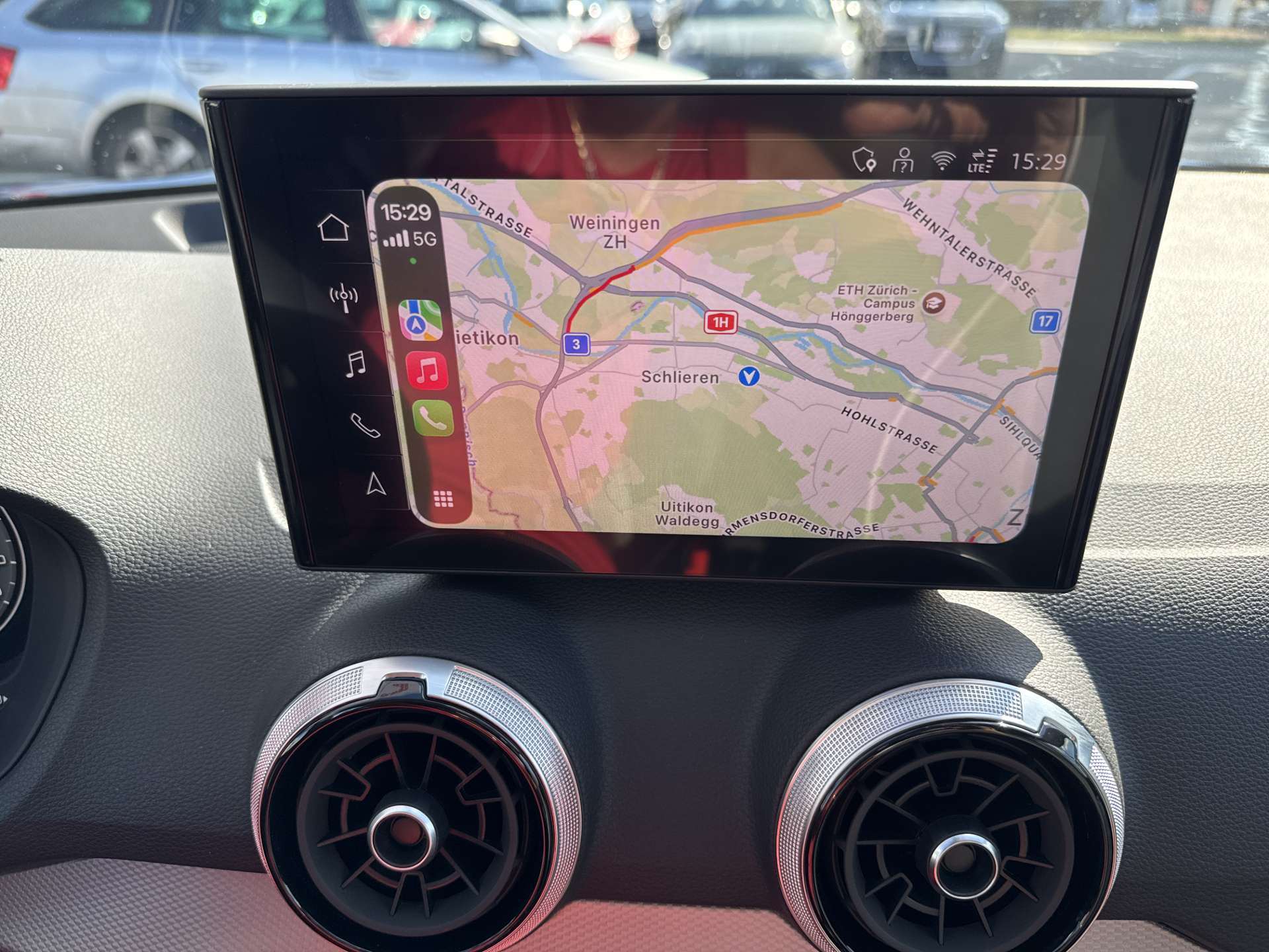 AUDI Q2 35 TFSi S-Line S-Tronic Automat-image-1