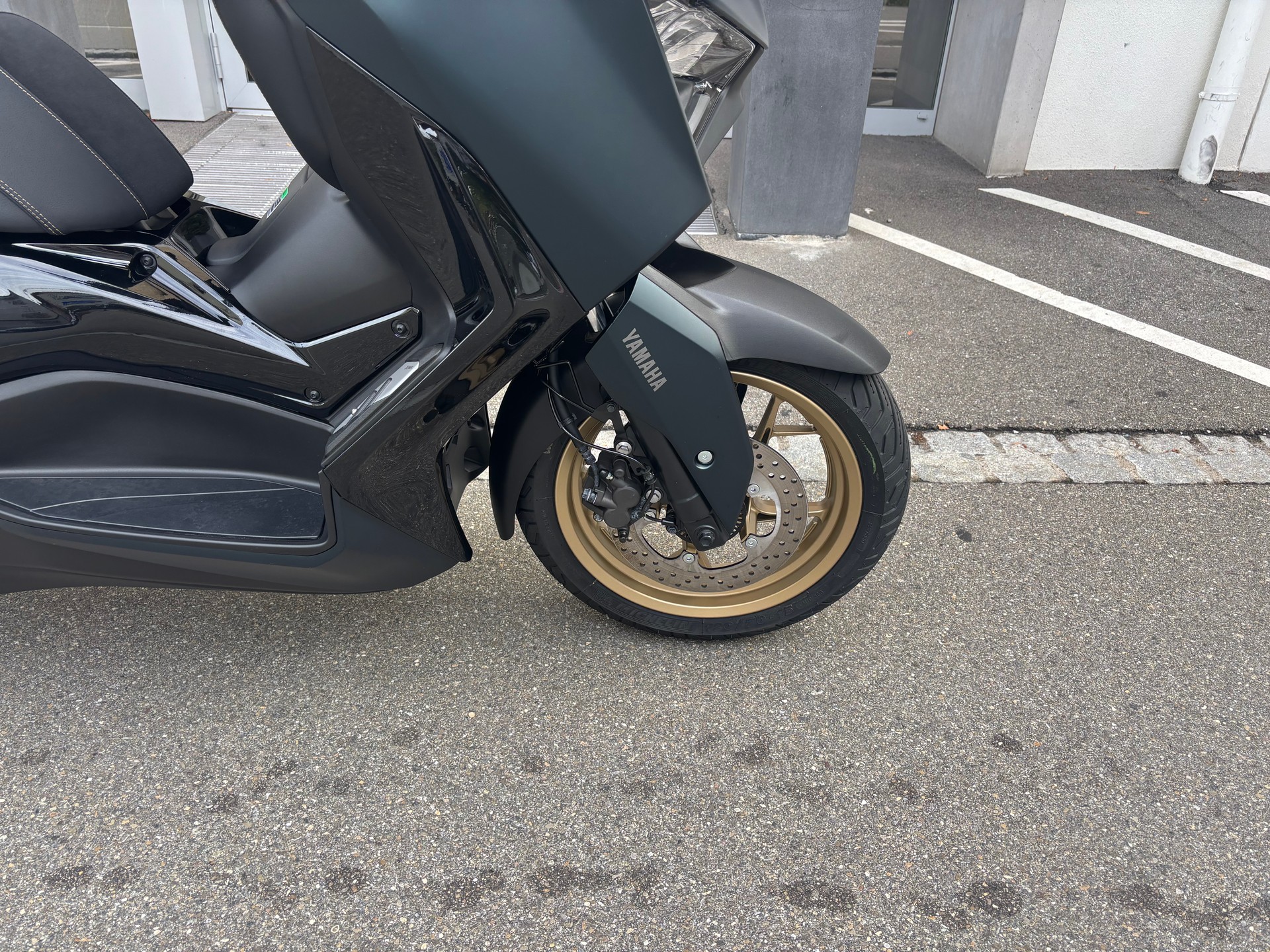 YAMAHA X-Max YP 125 Tech Max-image-4