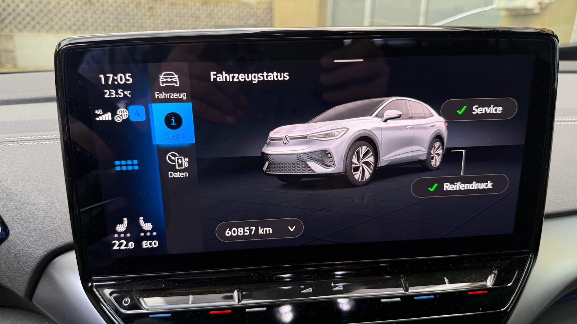 VW ID.5 Pro Performance 77 kWh 75 Edition-image-19