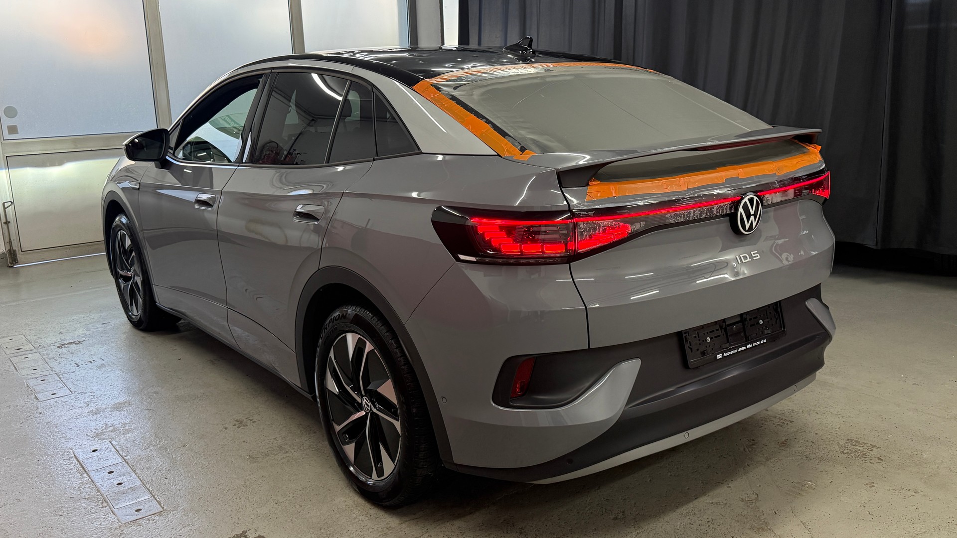 VW ID.5 Pro Performance 77 kWh 75 Edition-image-5