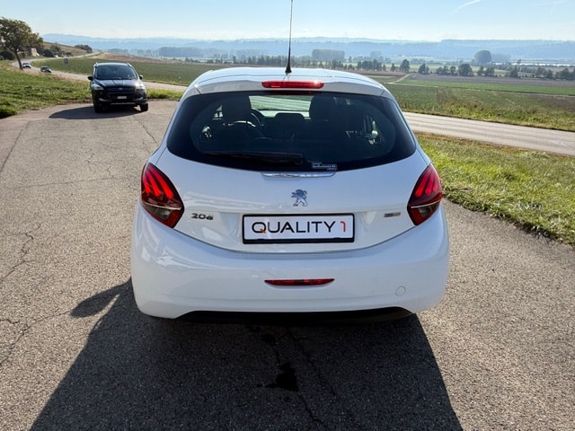 PEUGEOT 208 1.2 PureTech Urban Soul-image-5