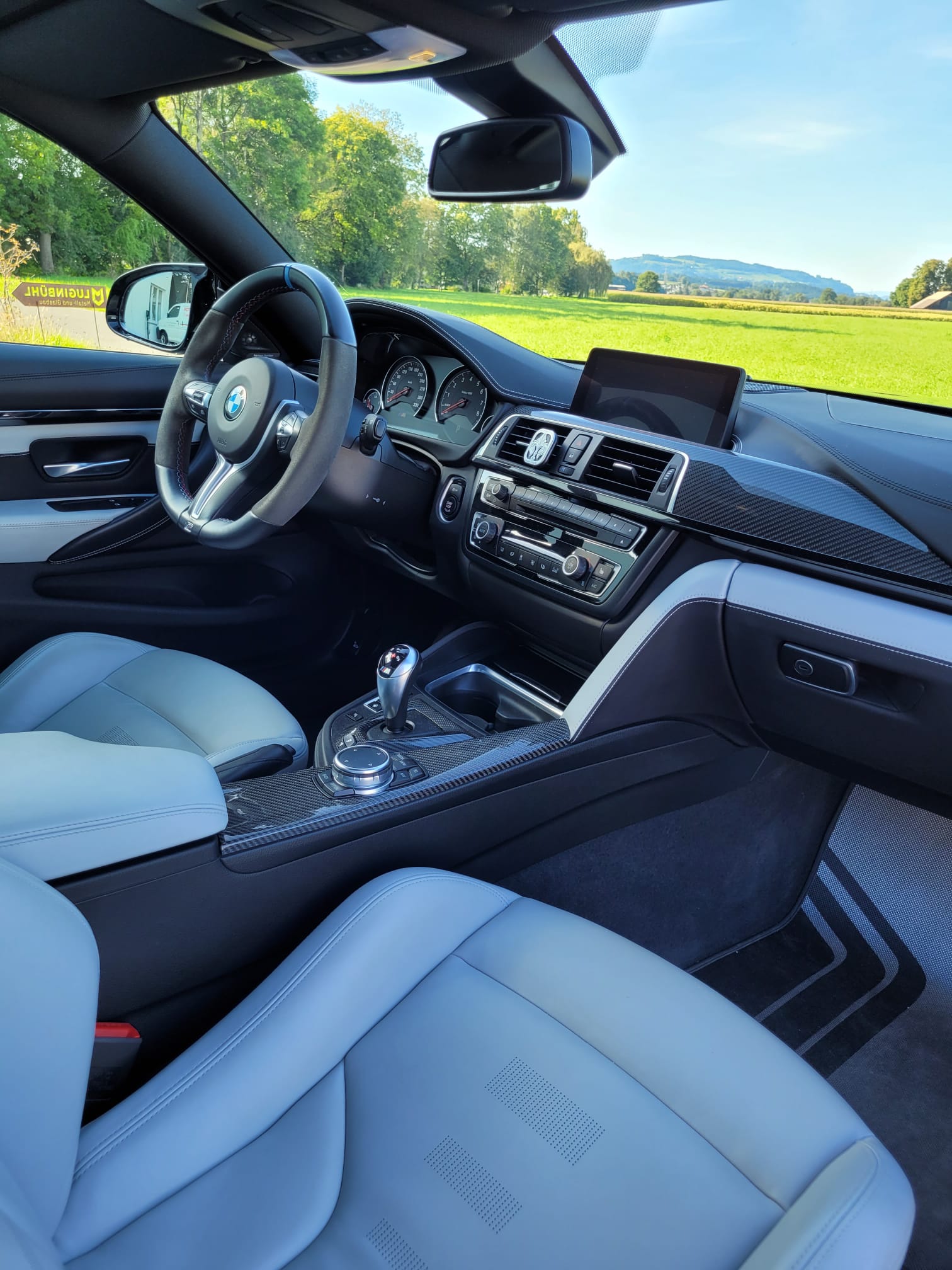BMW M4 Coupé DKG-image-5