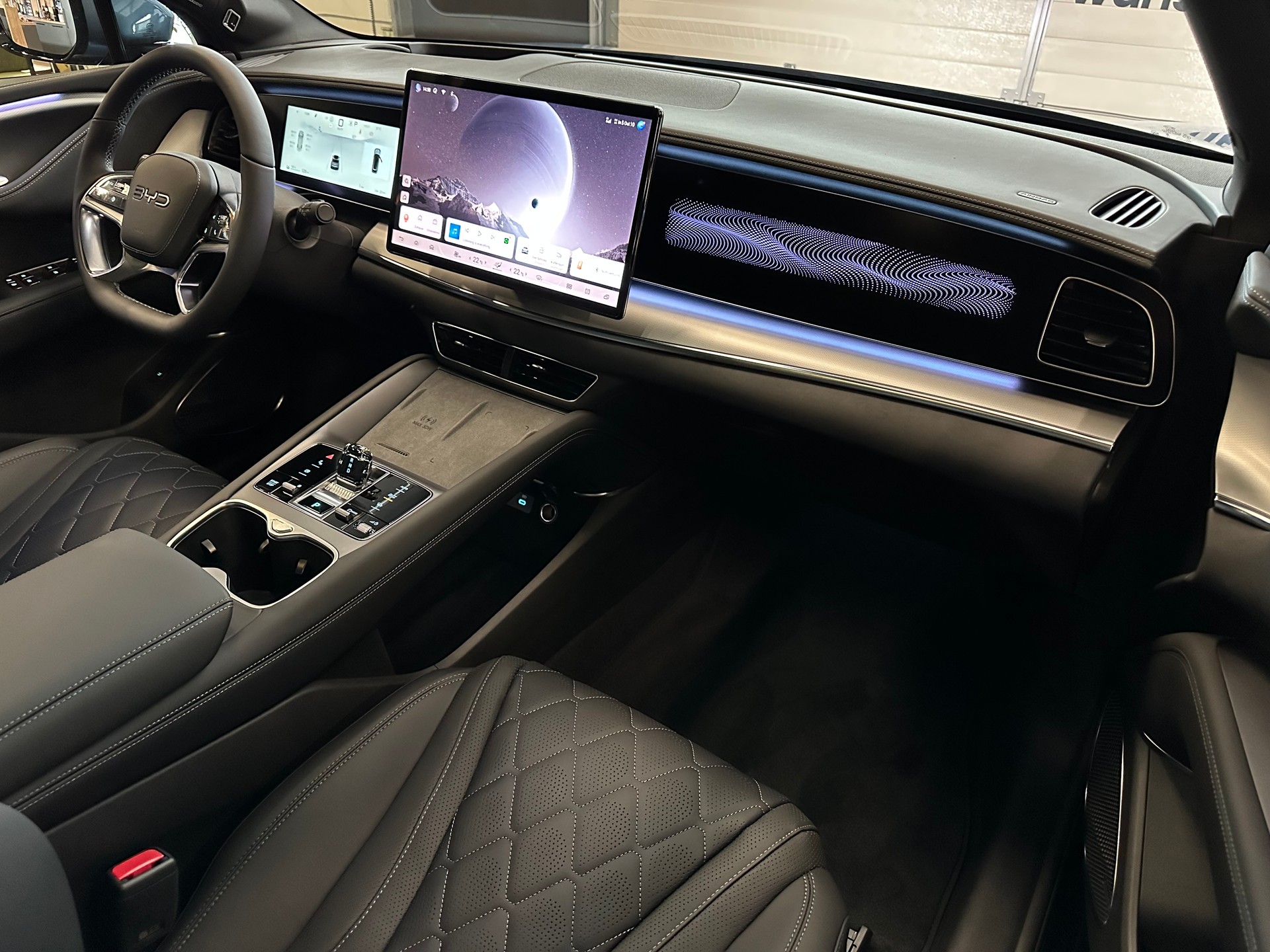 BYD Sealion 7 91,3 kWh Excellence AWD-image-15
