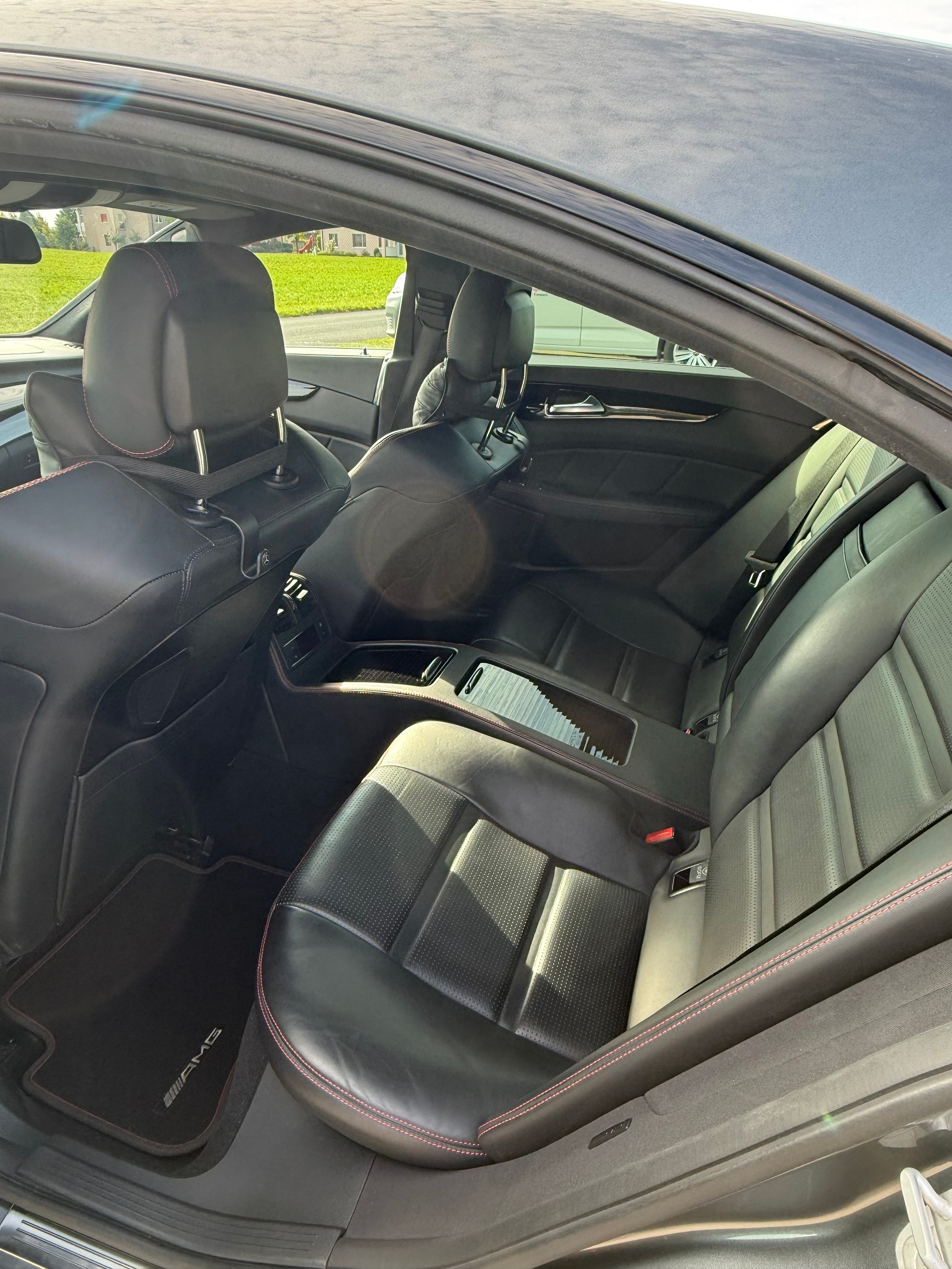 MERCEDES-BENZ CLS 350 d 4matic-image-5