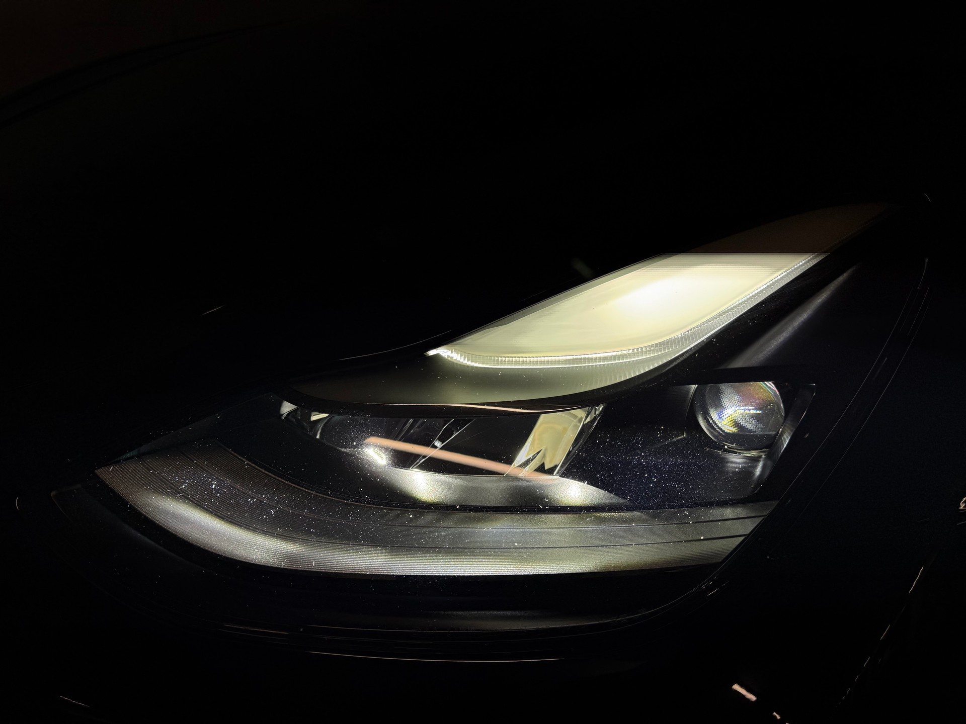 TESLA Model Y Long Range-image-6
