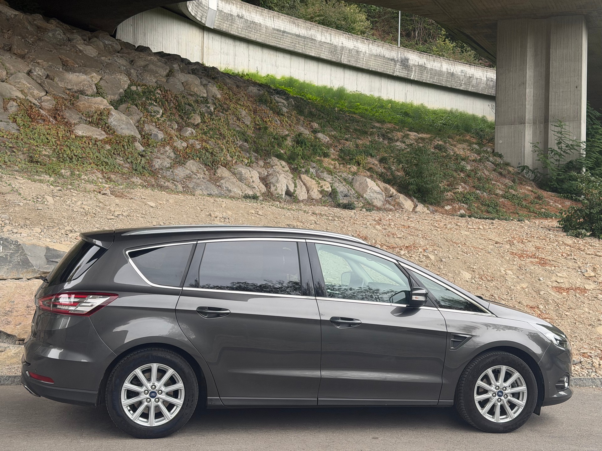 FORD S-Max 2.0 TDCi Titanium AWD PowerShift-image-5