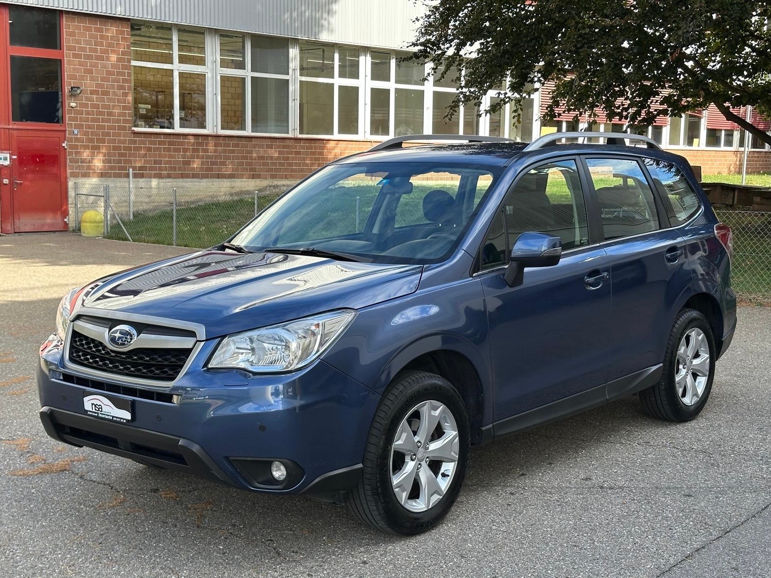 SUBARU Forester 2.0i Swiss Lineartronic-image-1