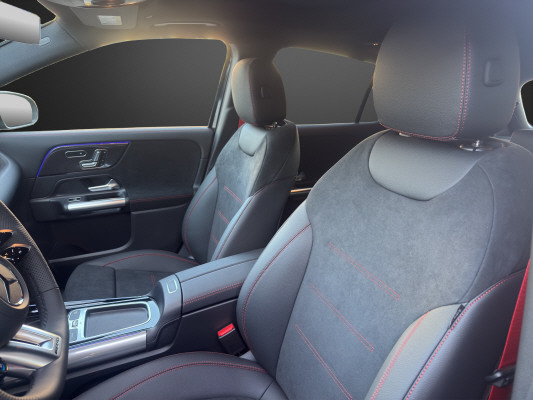 MERCEDES-BENZ GLA AMG 35 4Matic 8G-DCT-image-6