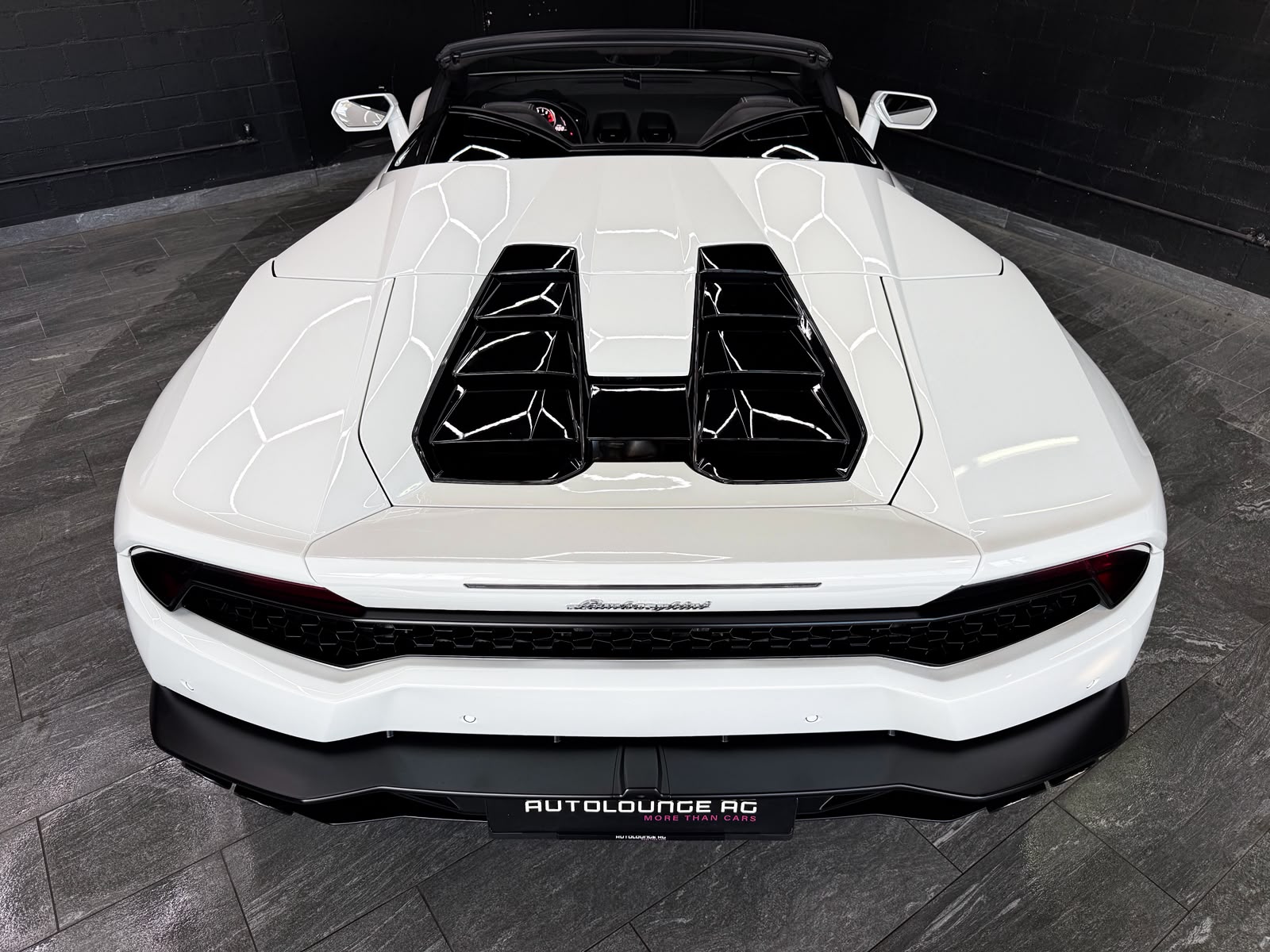 LAMBORGHINI Huracan LP610-4 Spyder DCT-image-12