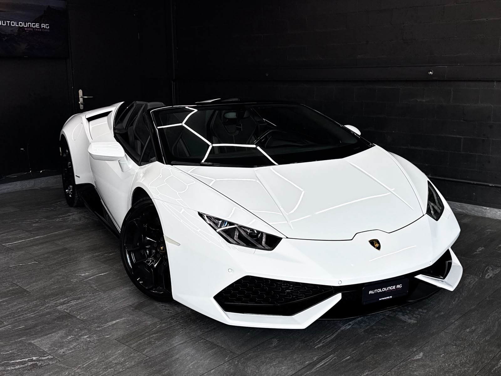 LAMBORGHINI Huracan LP610-4 Spyder DCT-image-1