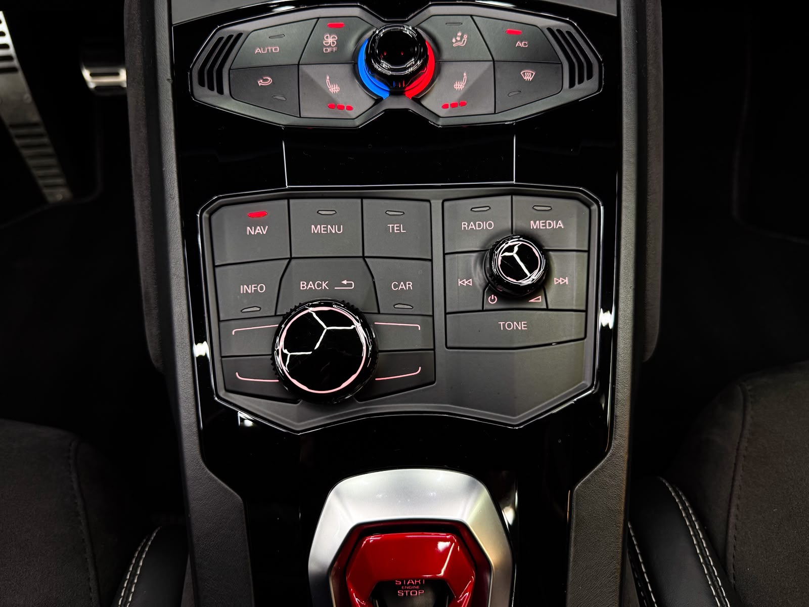 LAMBORGHINI Huracan LP610-4 Spyder DCT-image-22