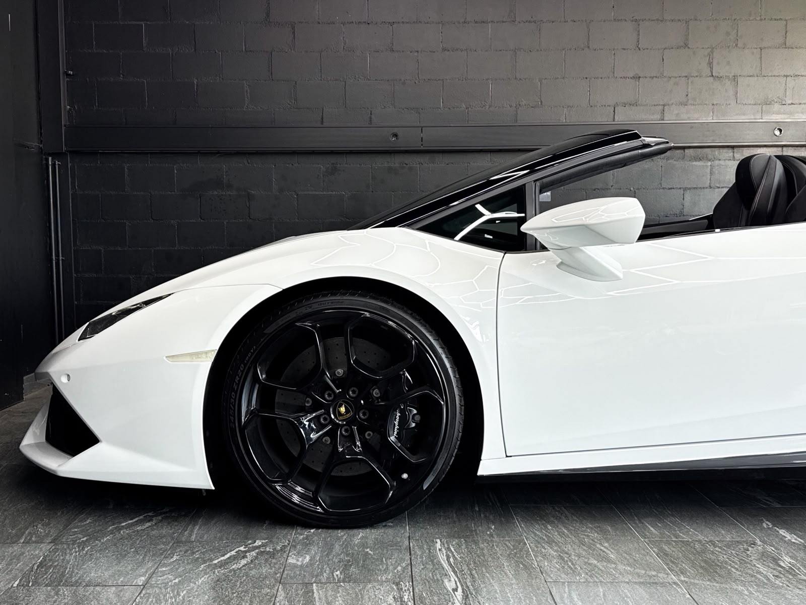 LAMBORGHINI Huracan LP610-4 Spyder DCT-image-6
