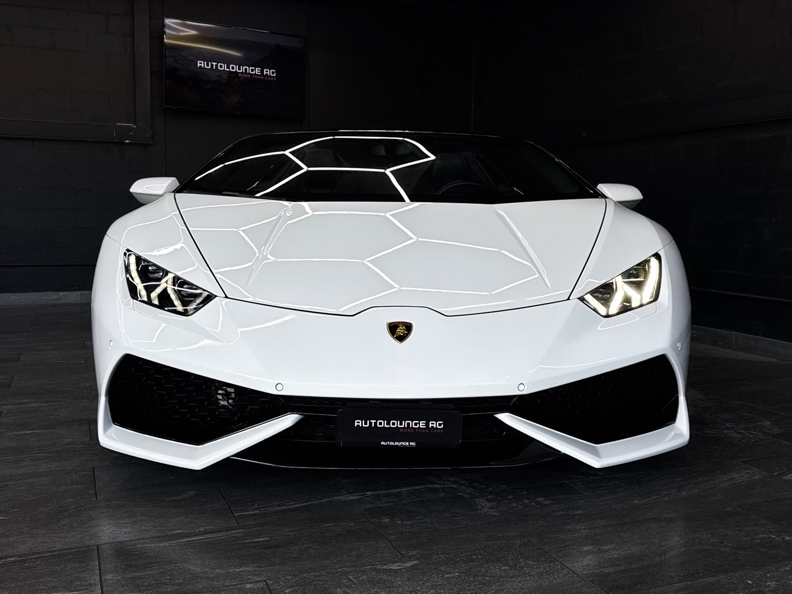 LAMBORGHINI Huracan LP610-4 Spyder DCT-image-3