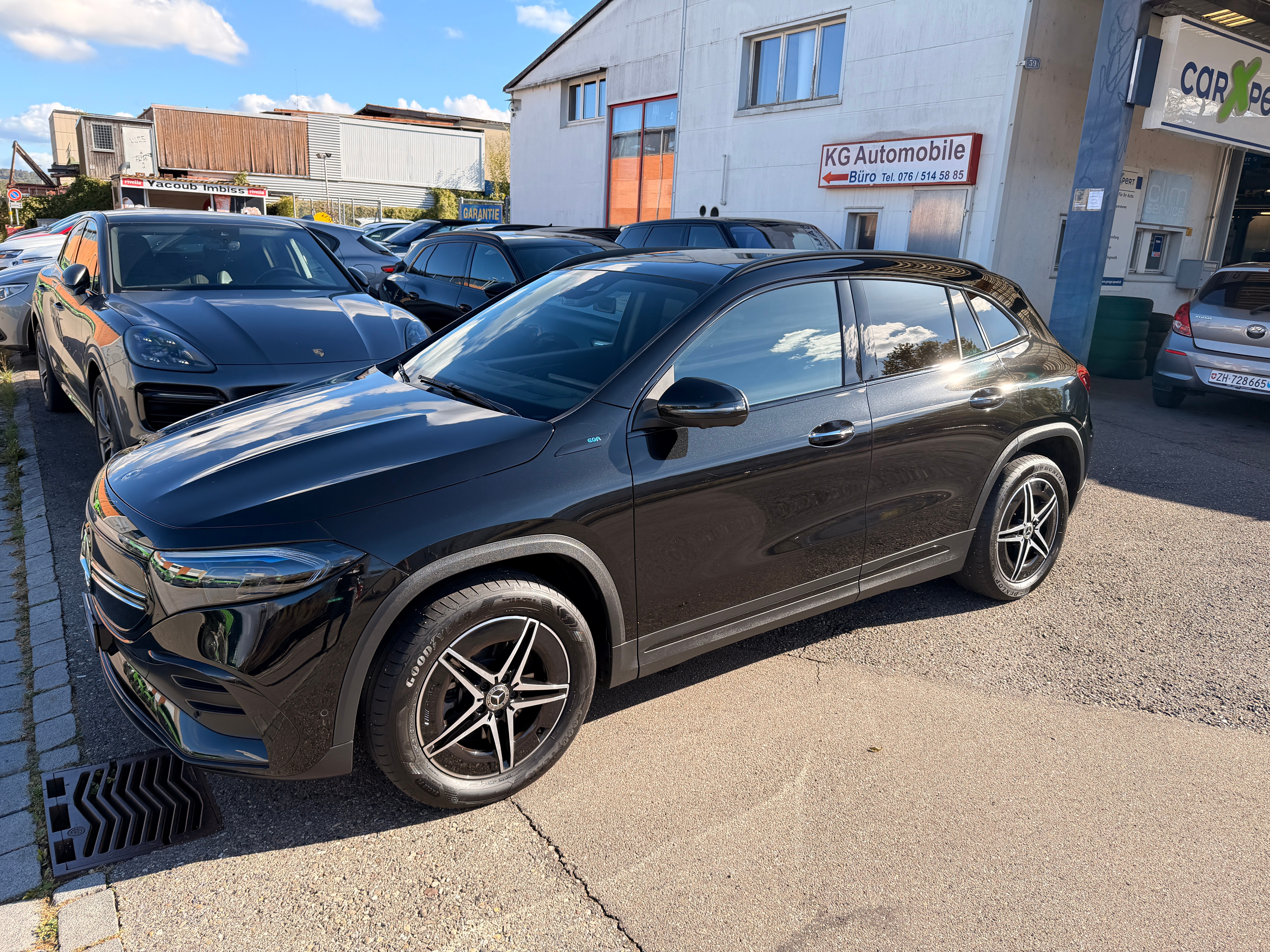 Car photo