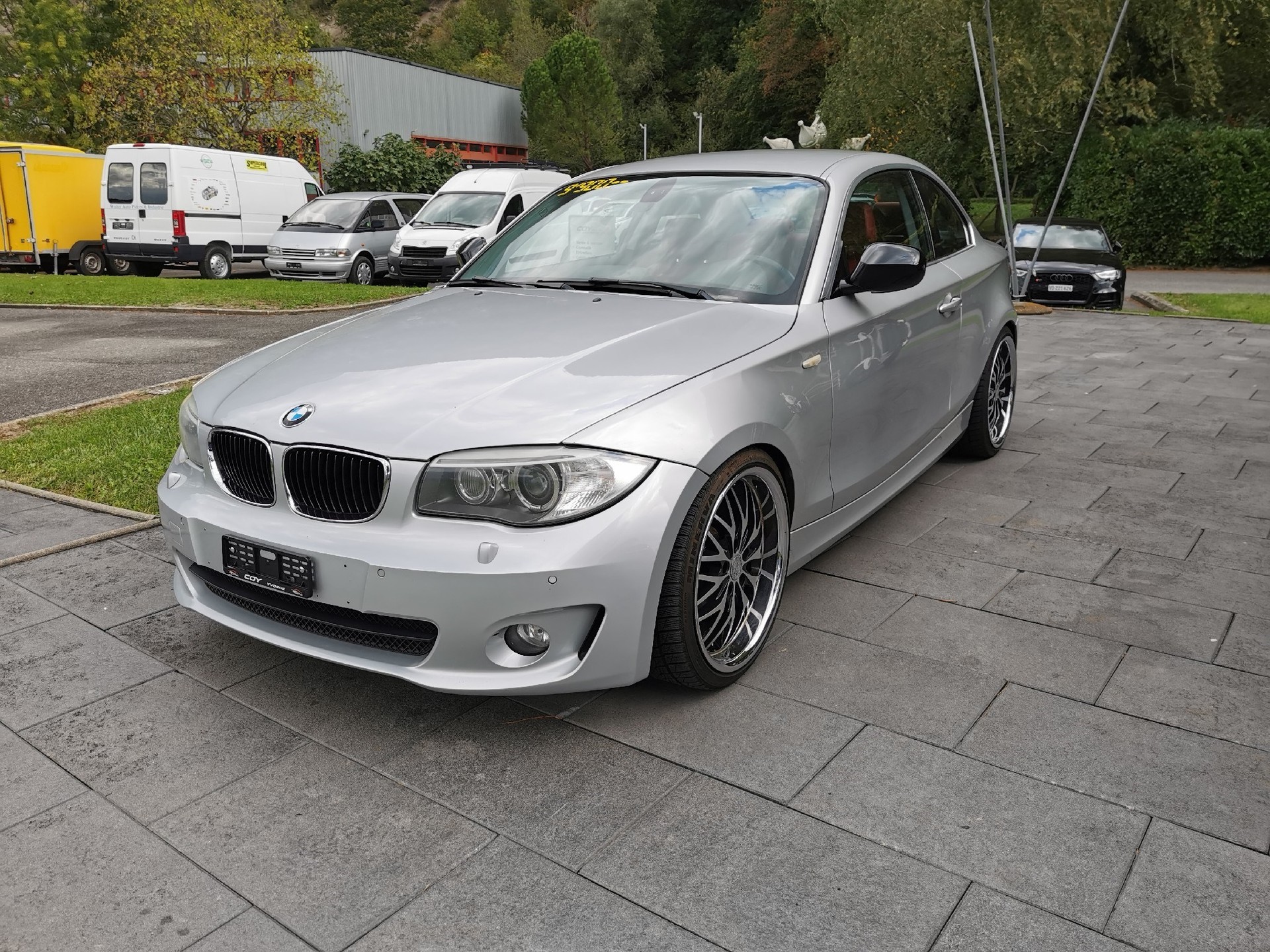 BMW 123d Coupé-image-0