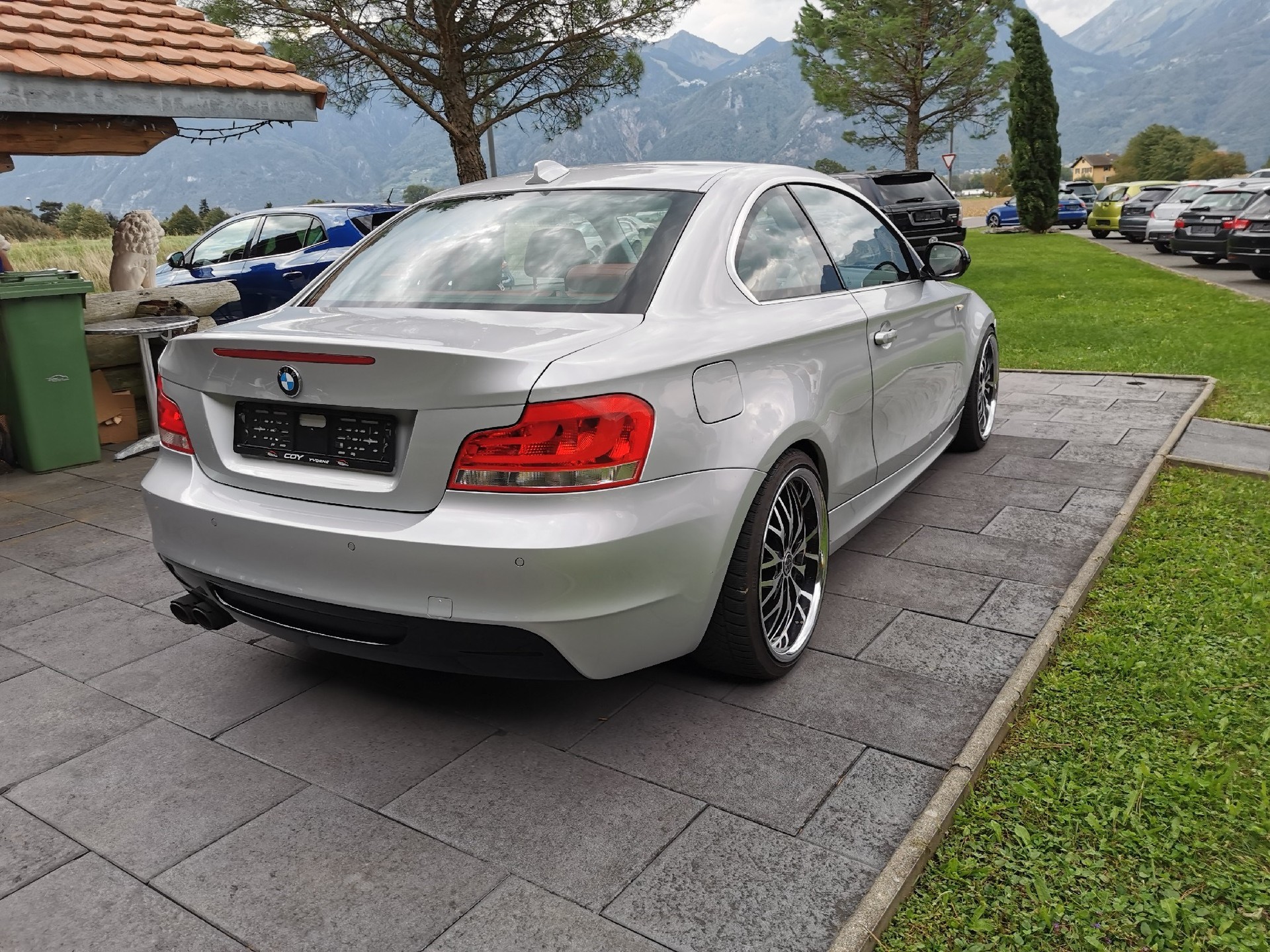 BMW 123d Coupé-image-12