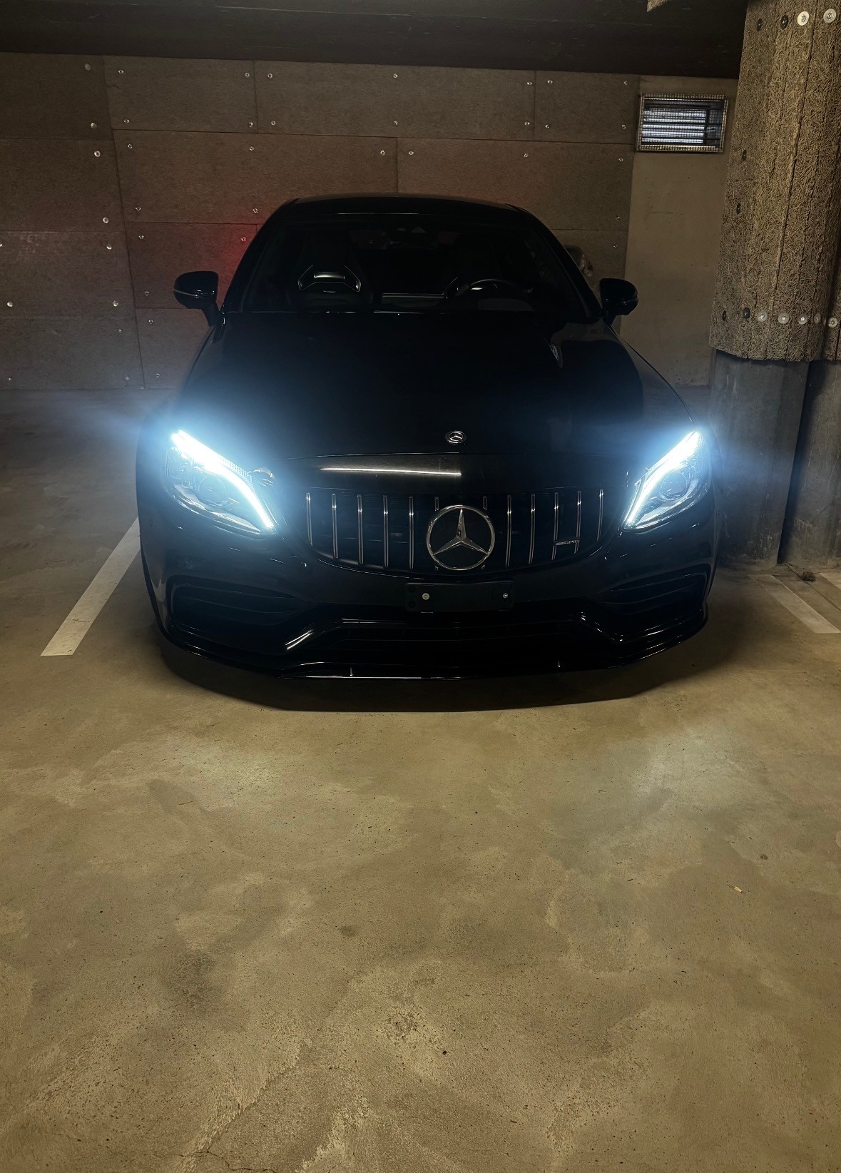 MERCEDES-BENZ C 63 S AMG 9G-tronic Premium +-image-2