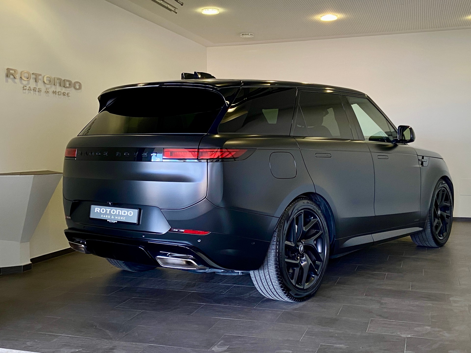 LAND ROVER Range Rover Sport P510e 3.0 Si6 PHEV Autobiography Automatic-image-1
