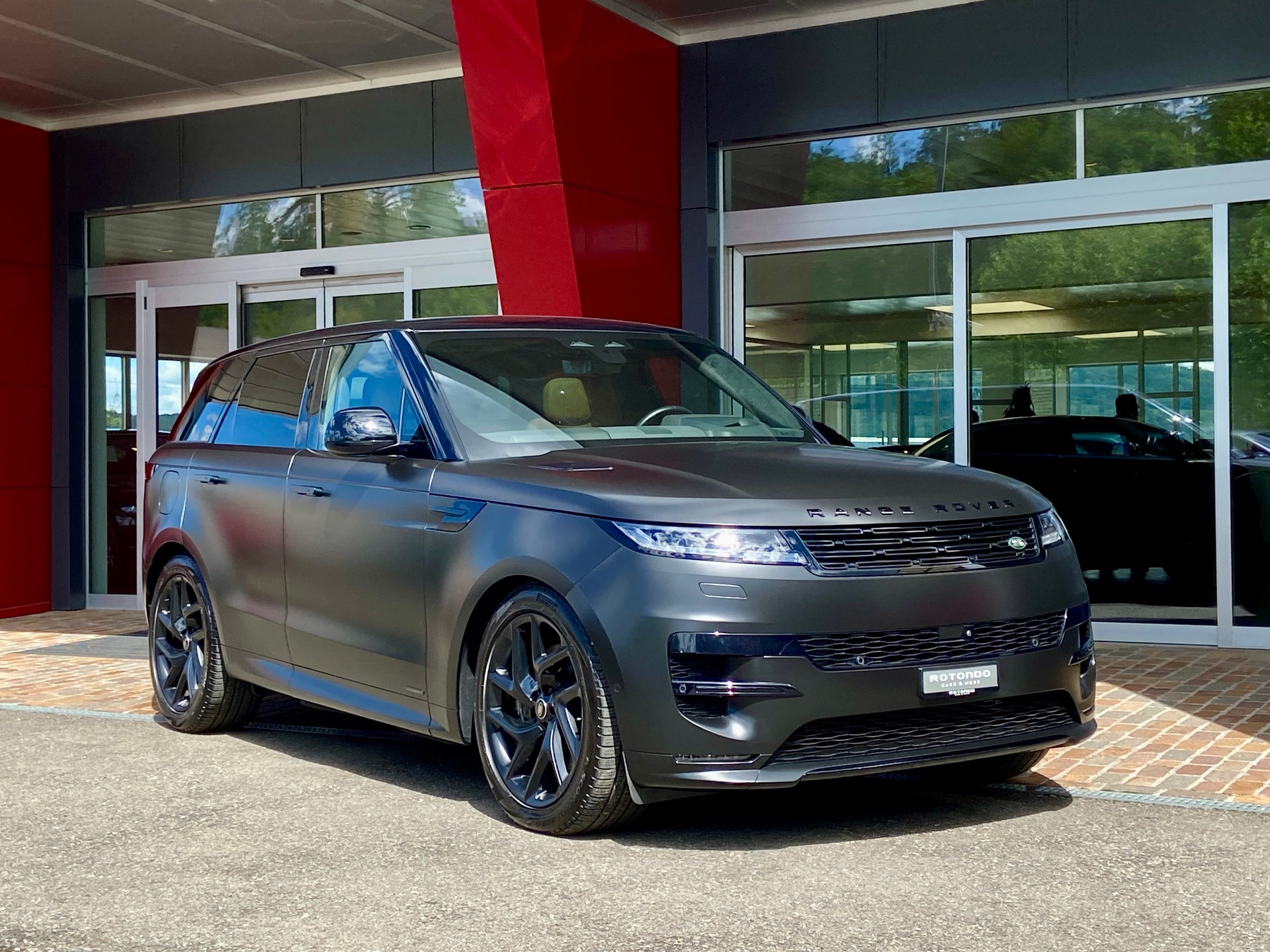 LAND ROVER Range Rover Sport P510e 3.0 Si6 PHEV Autobiography Automatic-image-17