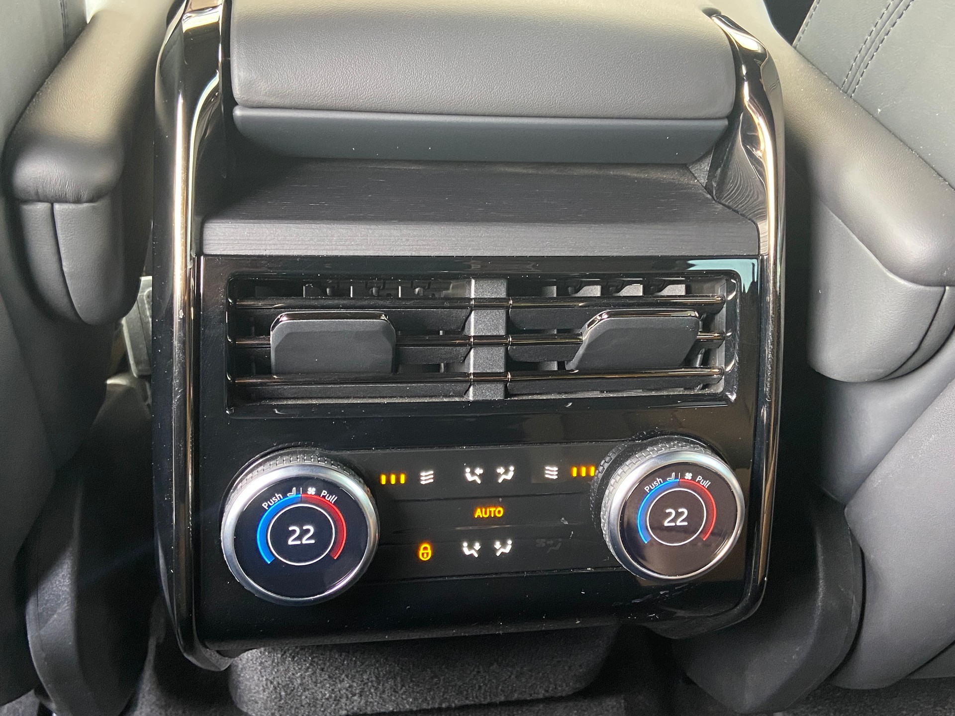 LAND ROVER Range Rover Sport P510e 3.0 Si6 PHEV Autobiography Automatic-image-12