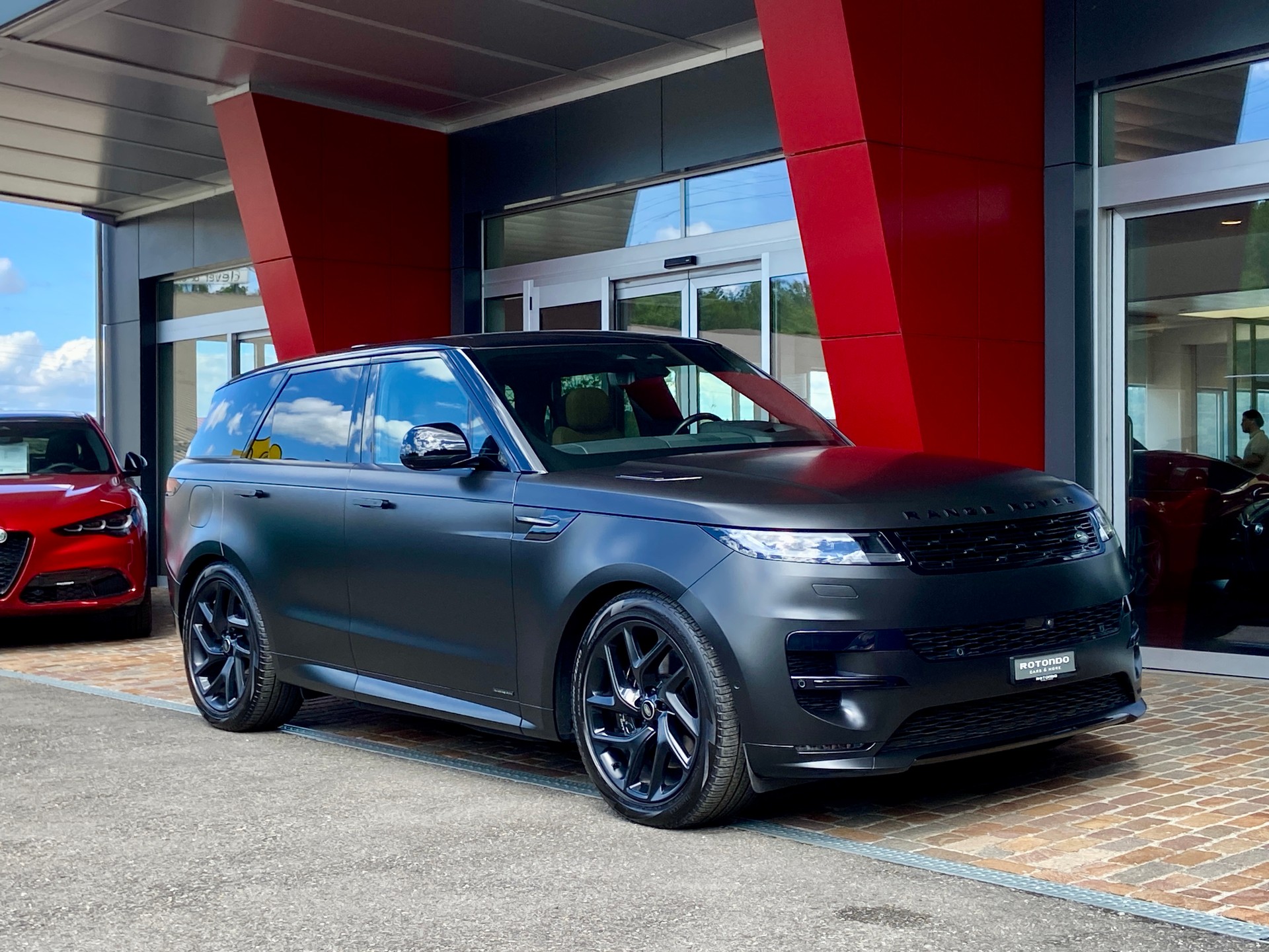 LAND ROVER Range Rover Sport P510e 3.0 Si6 PHEV Autobiography Automatic-image-18