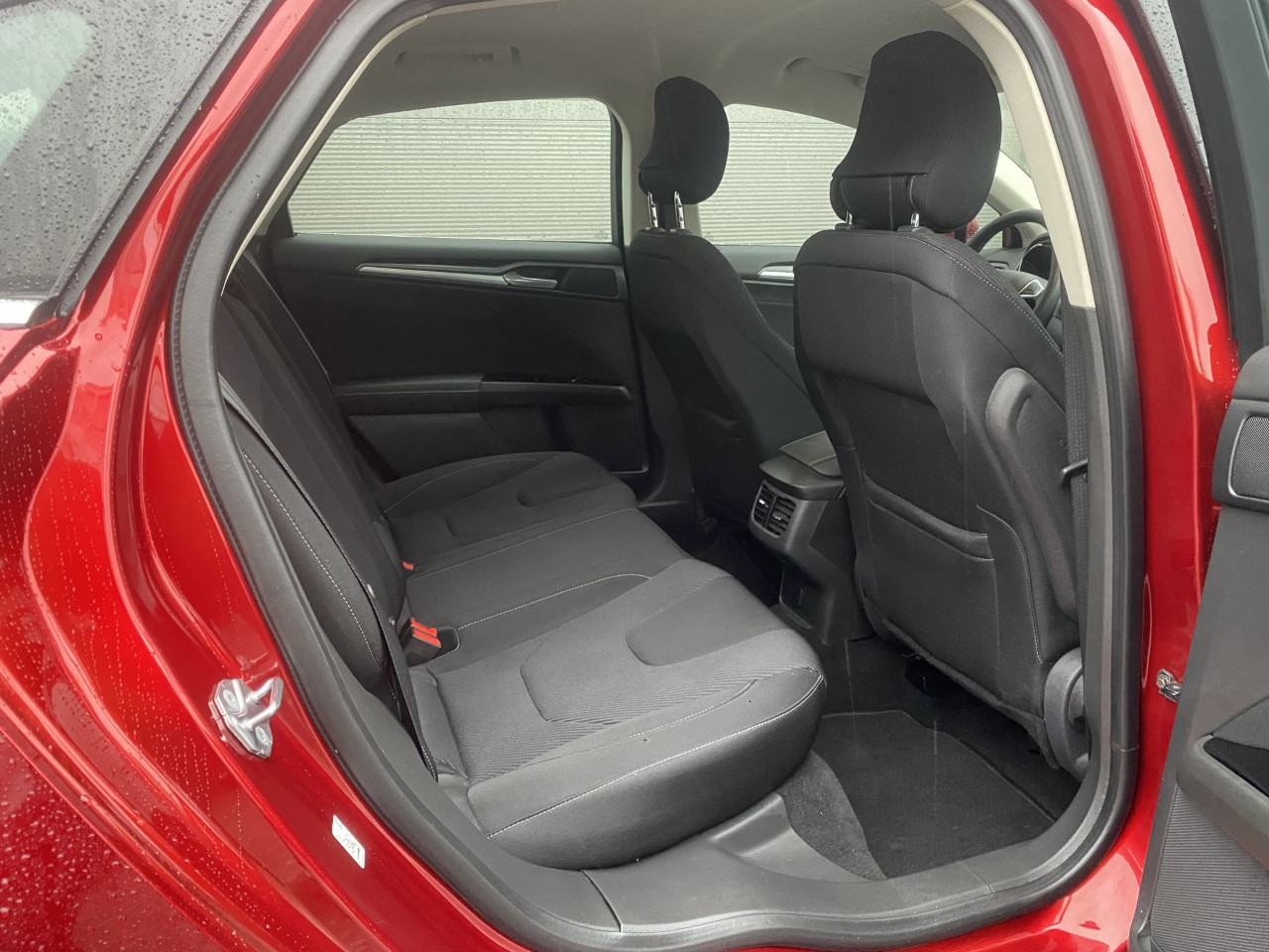 FORD Mondeo 2.0 TDCi Titanium-image-11