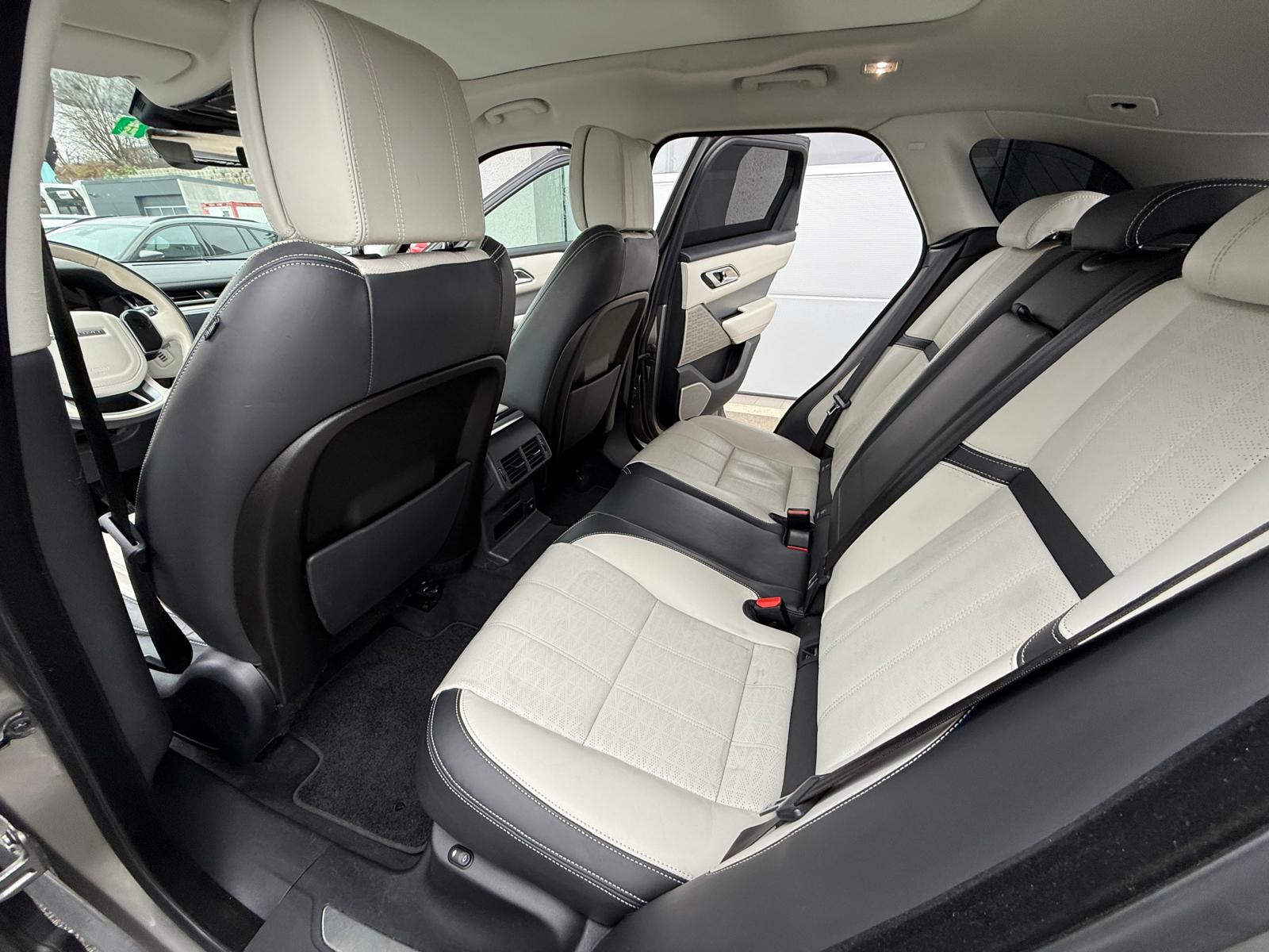 LAND ROVER Range Rover Velar R-Dynamic D 300 HSE Automatic-image-9