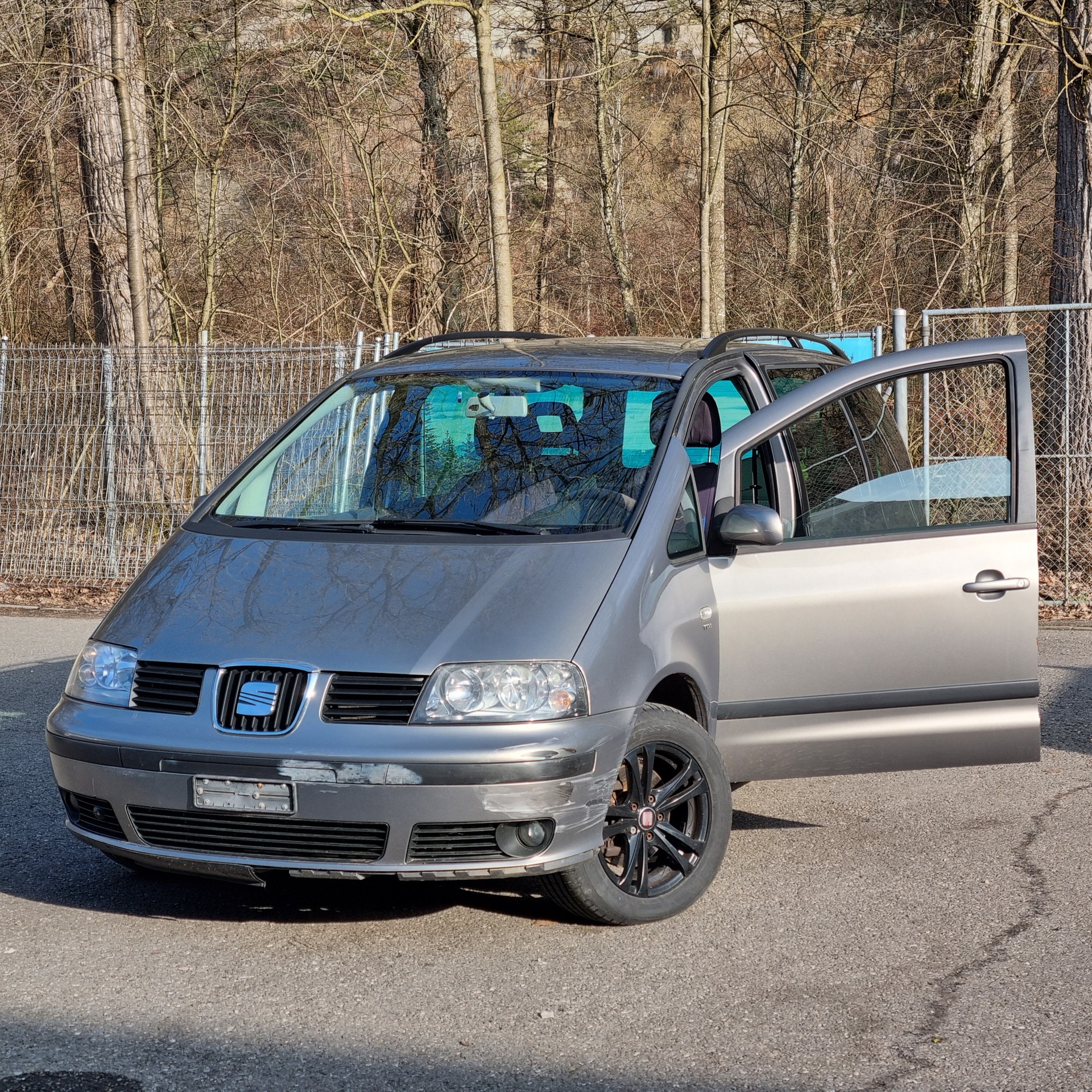 SEAT Alhambra 1.9 TDI Stylance Tiptronic-image-0