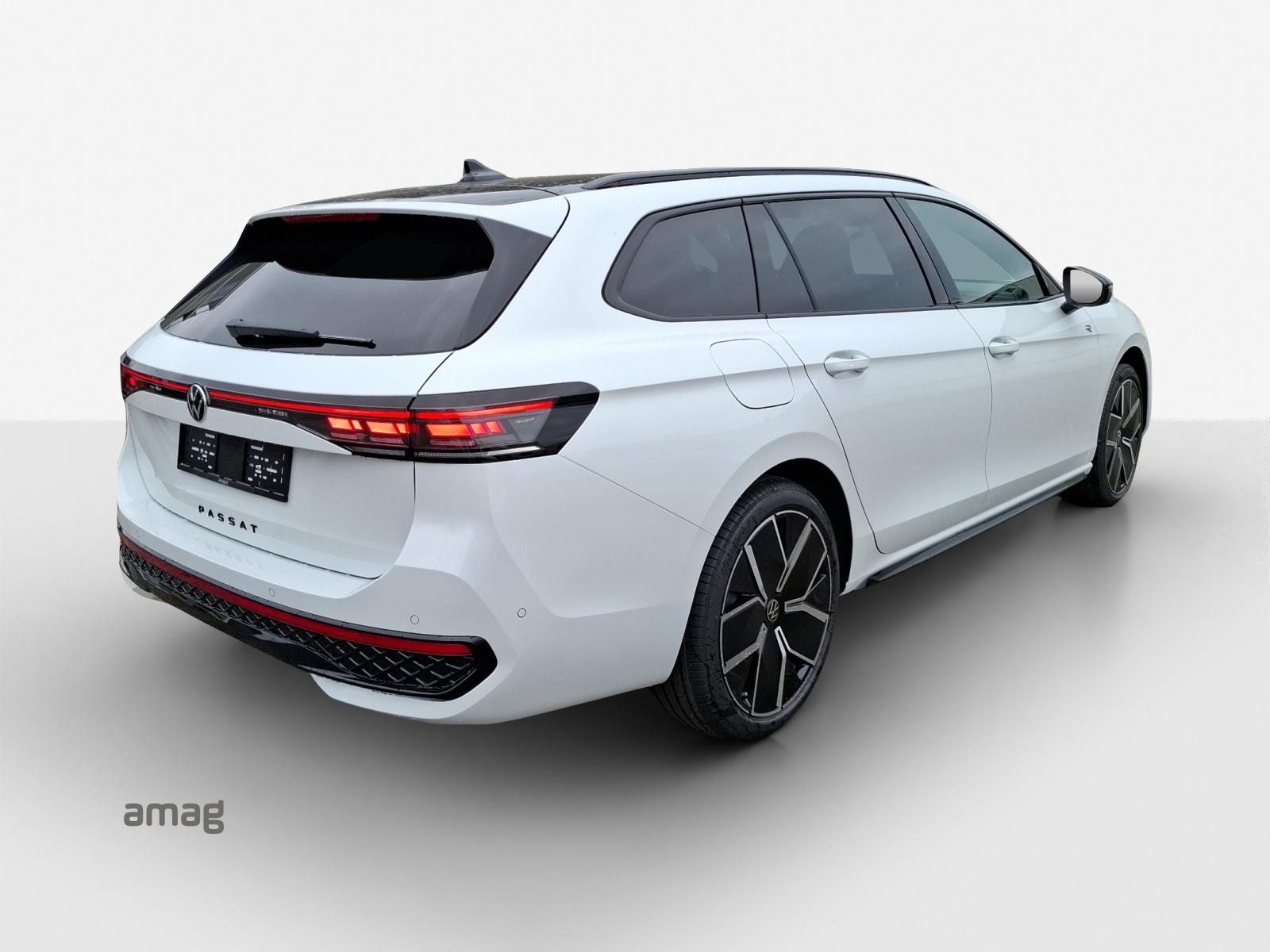 VW Passat Variant 2.0 TDI evo R-Line 4 Motion DSG-image-4