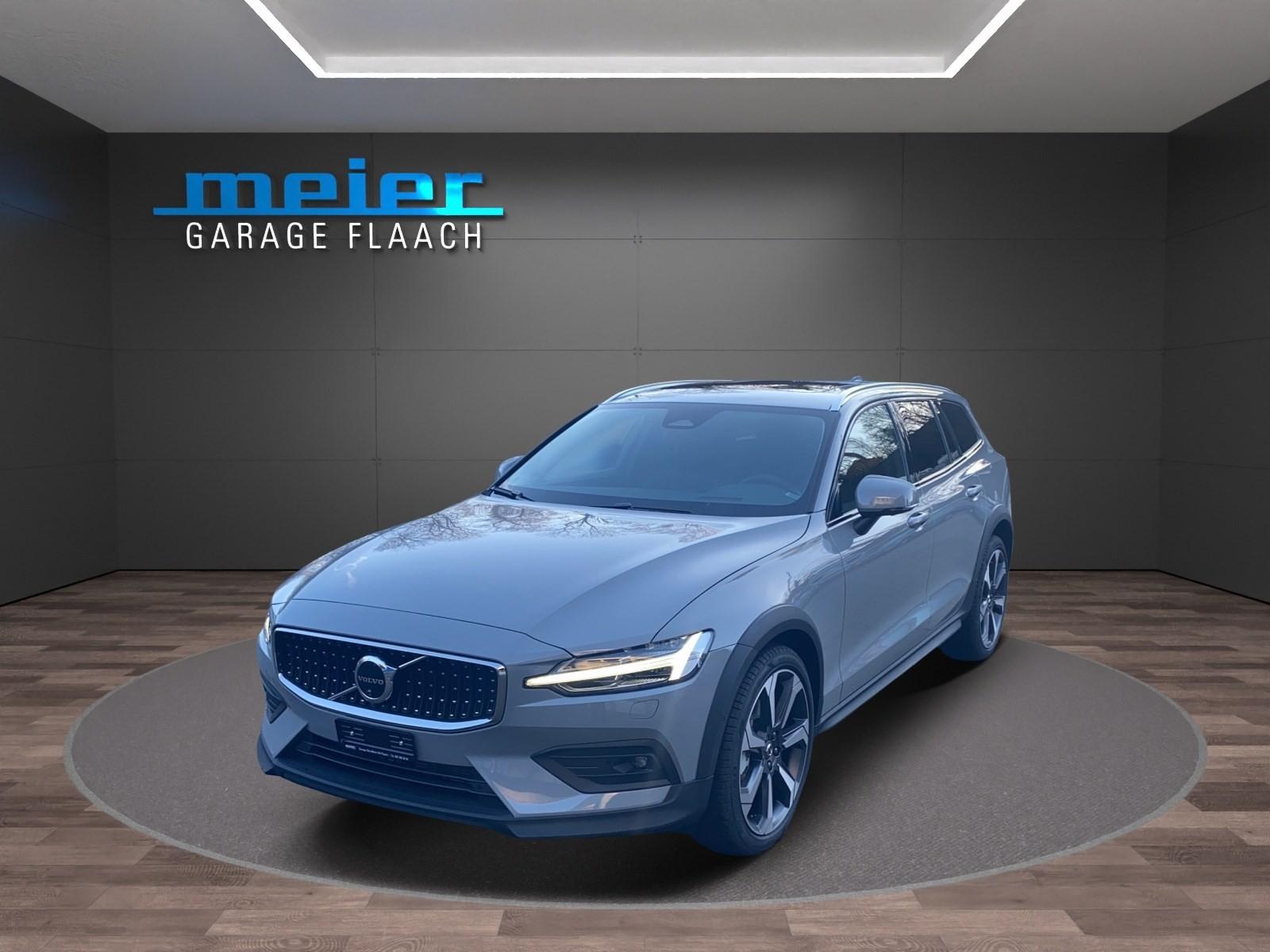VOLVO V60 Cross Country 2.0 B5 Ultimate AWD-image-0