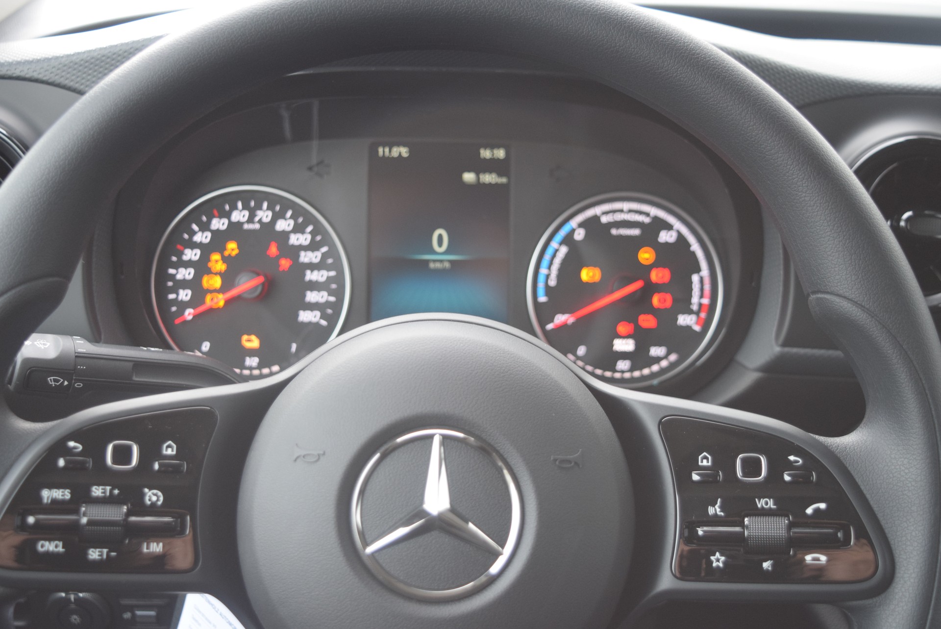 MERCEDES-BENZ eCitan Standard 3100mm L-image-8
