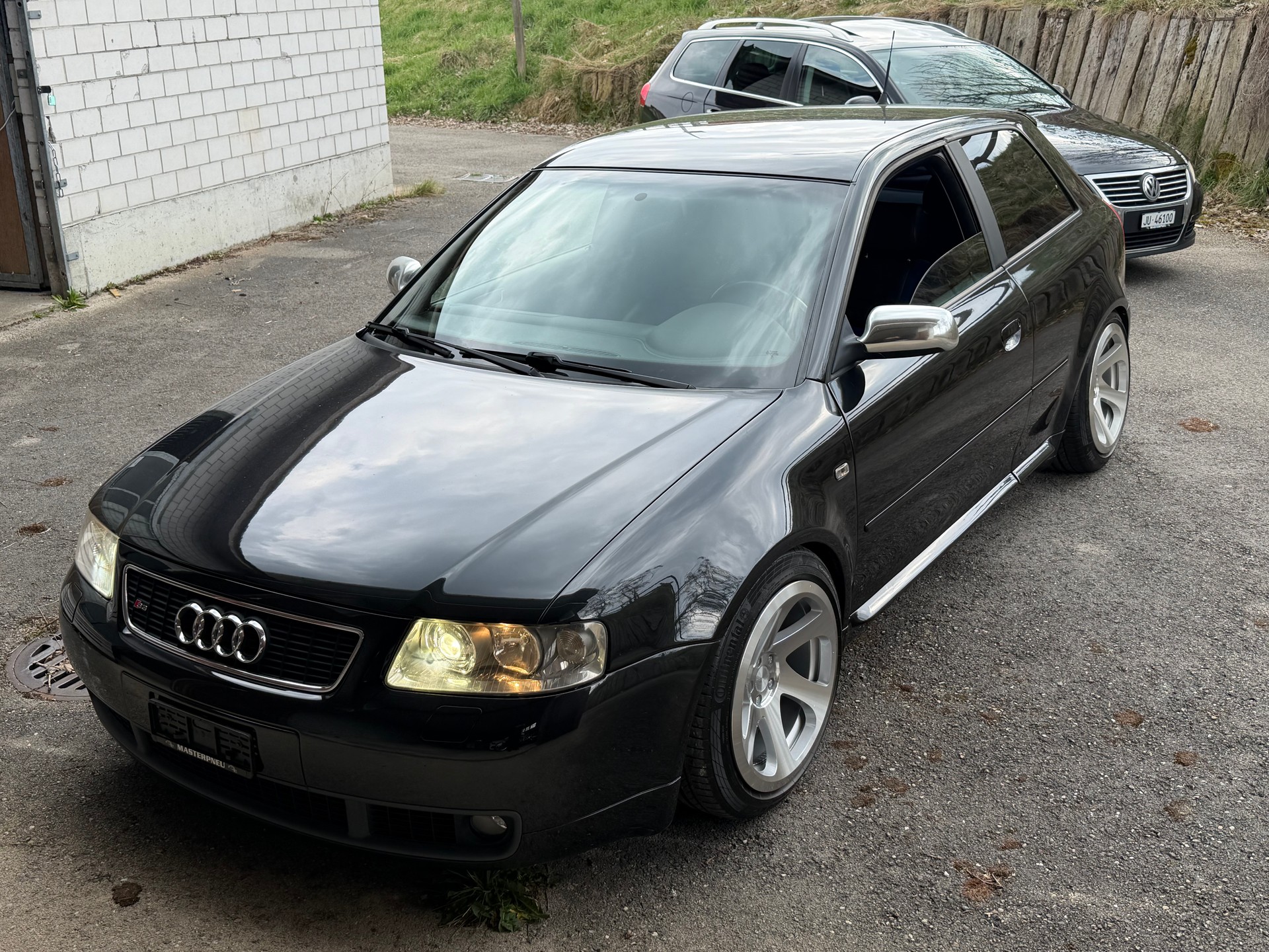 AUDI S3 quattro-image-2