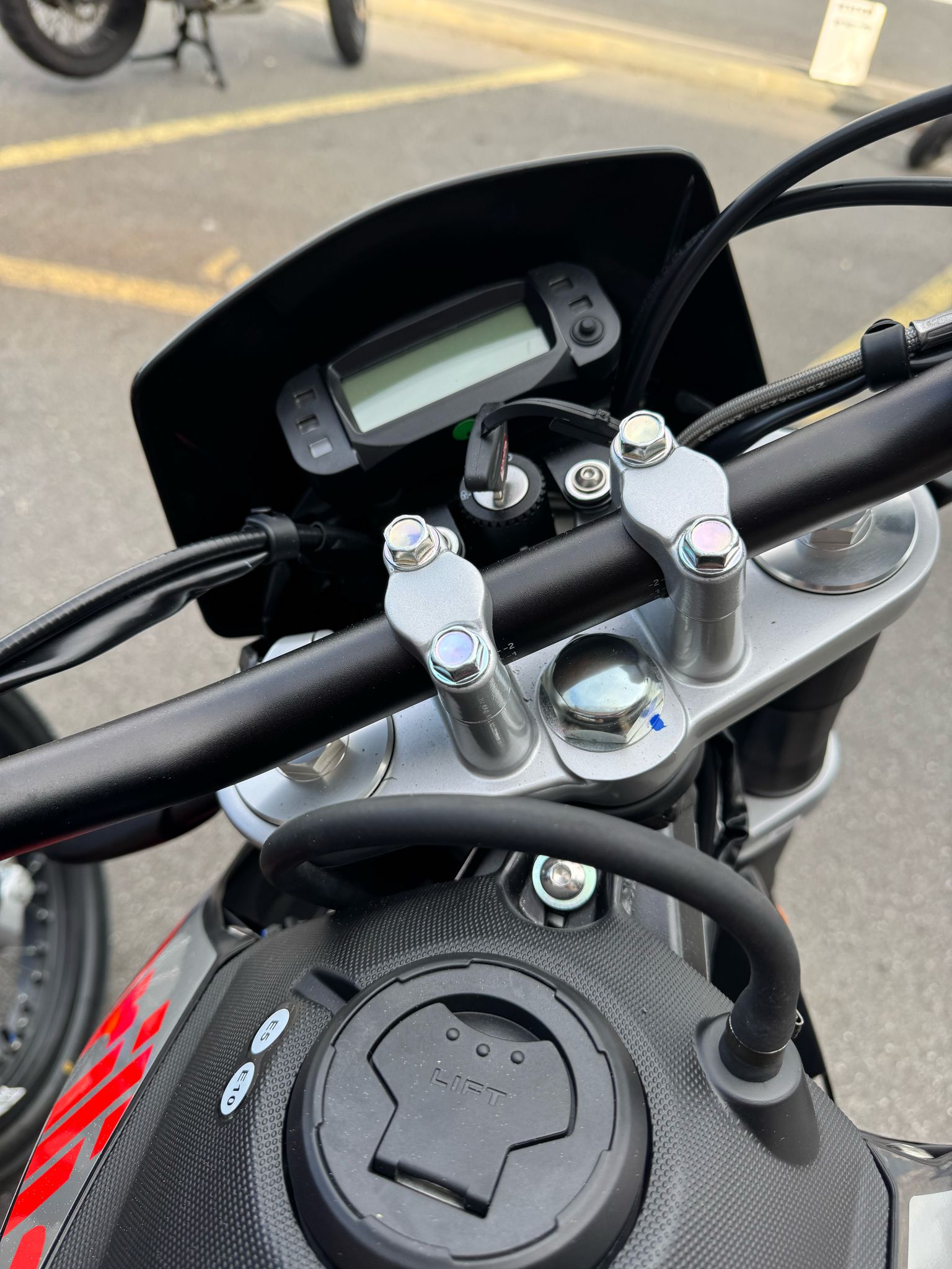 APRILIA SX 125-image-10