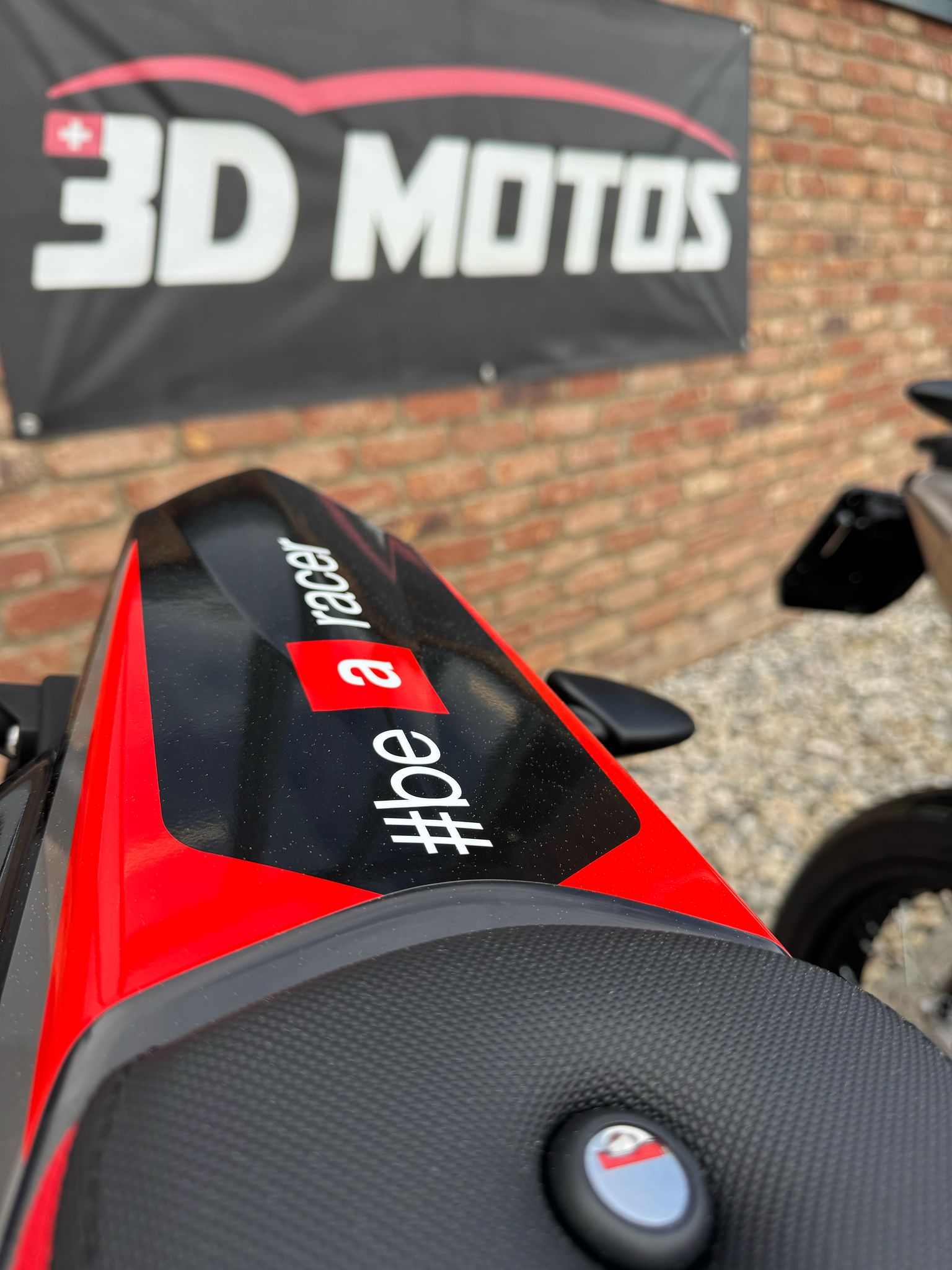 APRILIA SX 125-image-8