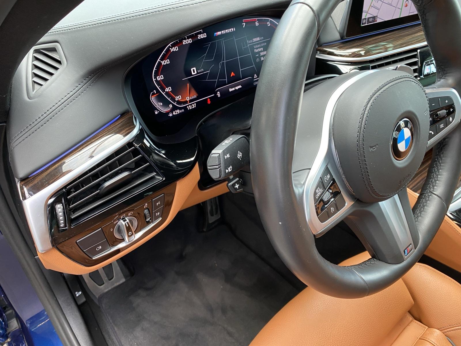 BMW M550i xDrive SAG-image-25