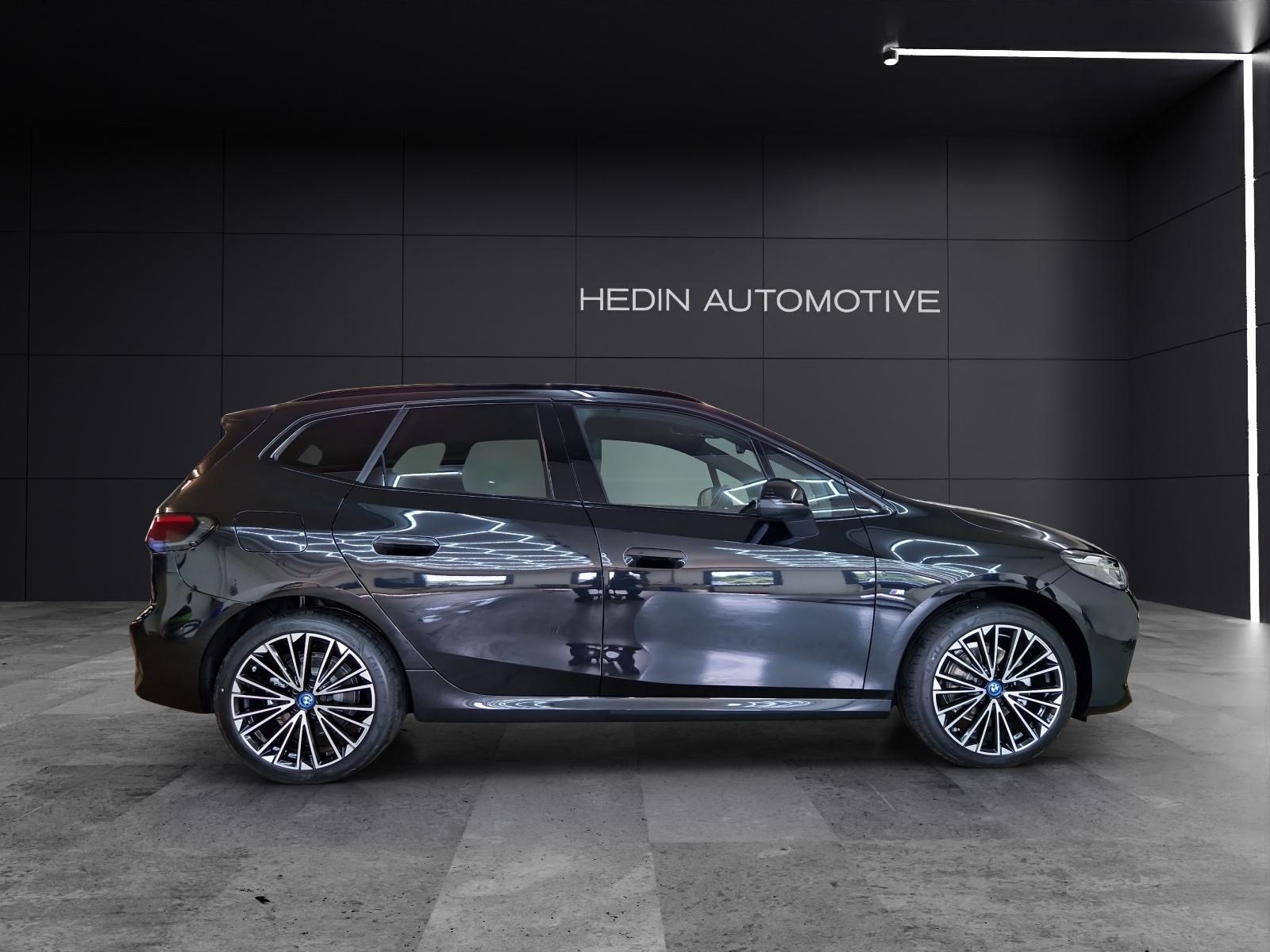 BMW 225e xDrive Active Tourer-image-5