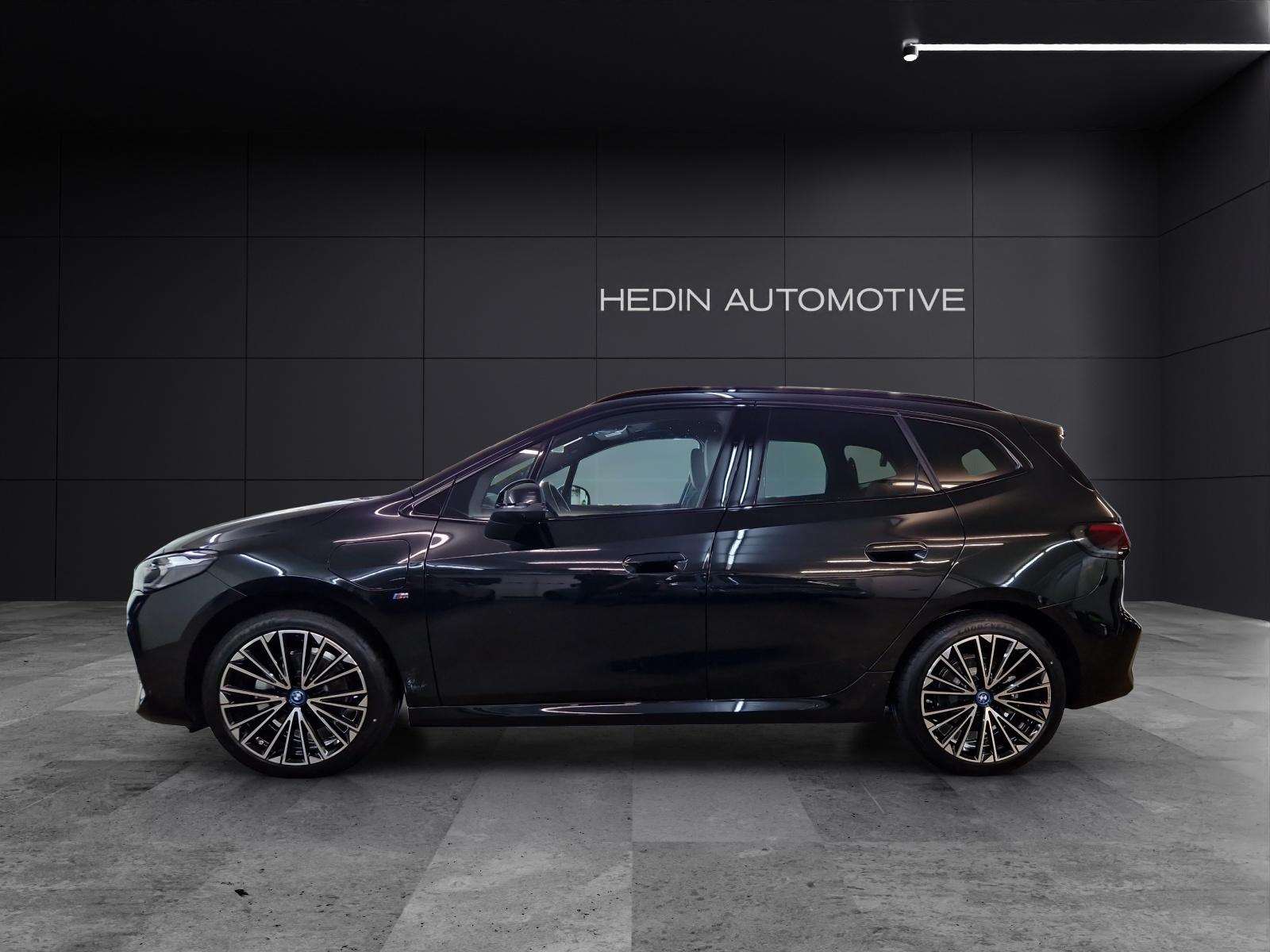 BMW 225e xDrive Active Tourer-image-1