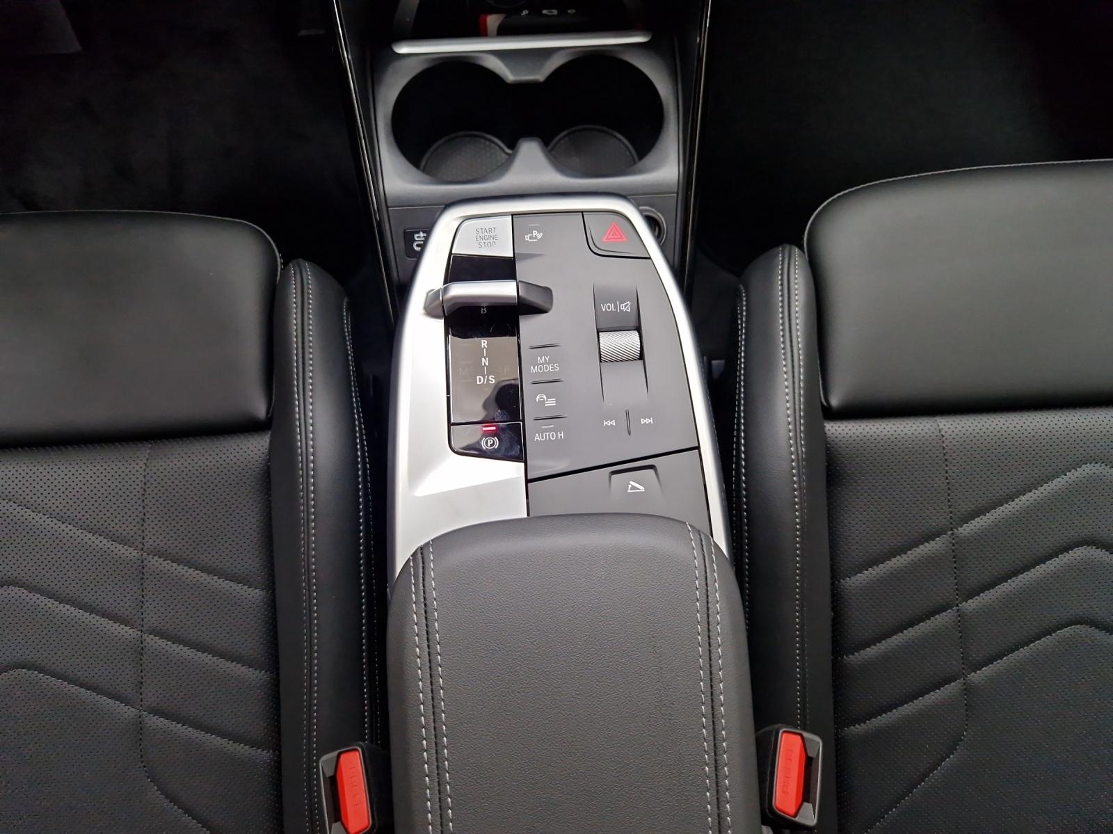 BMW 225e xDrive Active Tourer-image-20