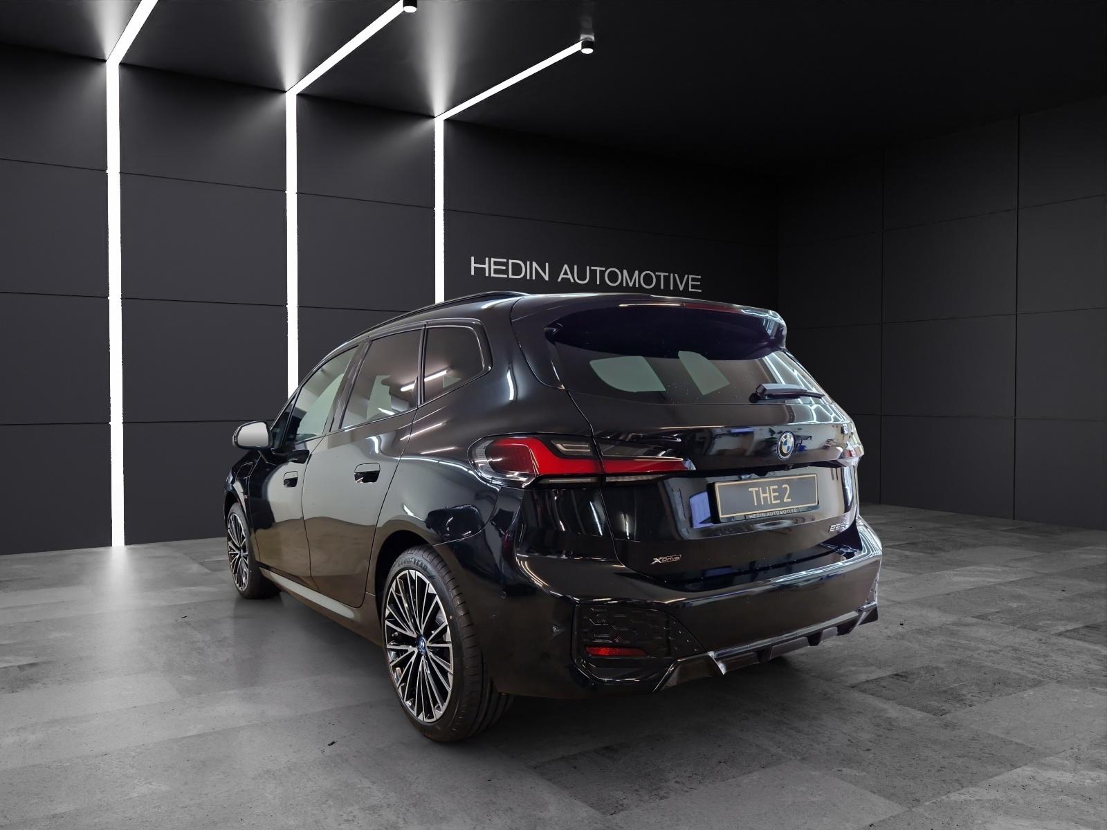 BMW 225e xDrive Active Tourer-image-2