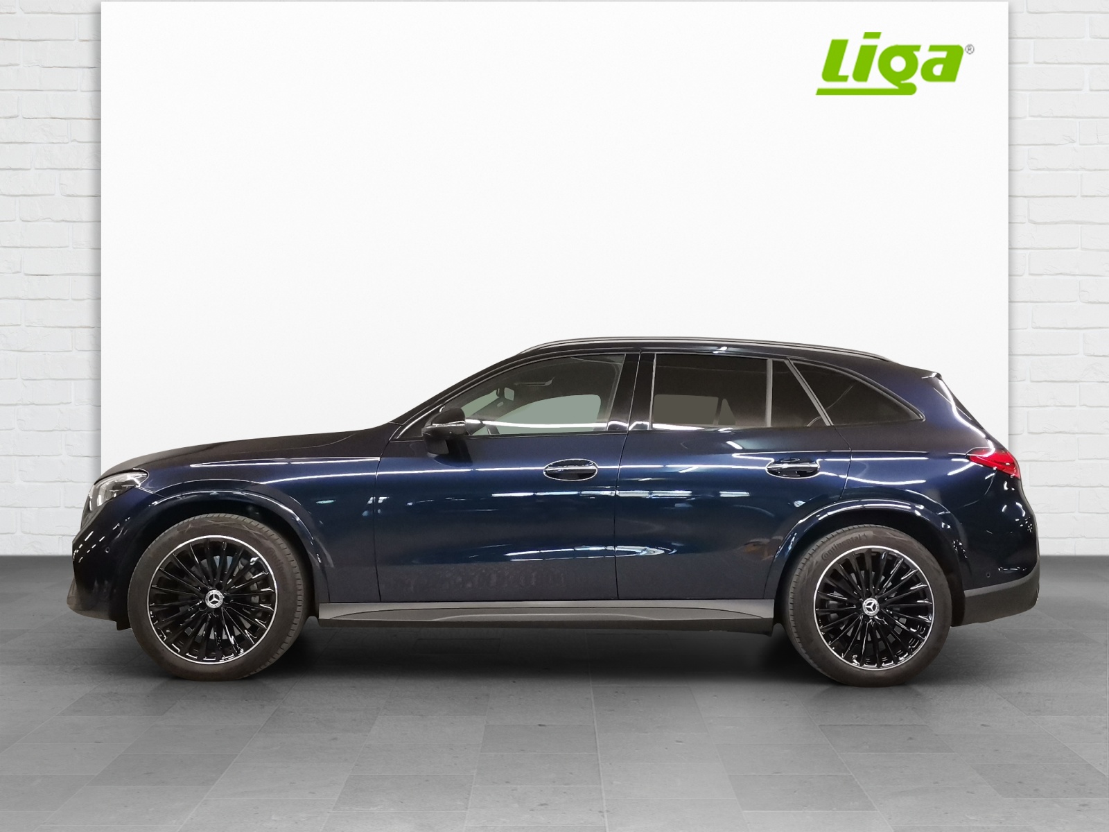 MERCEDES-BENZ GLC 220 d AMG Line 4Matic-image-0