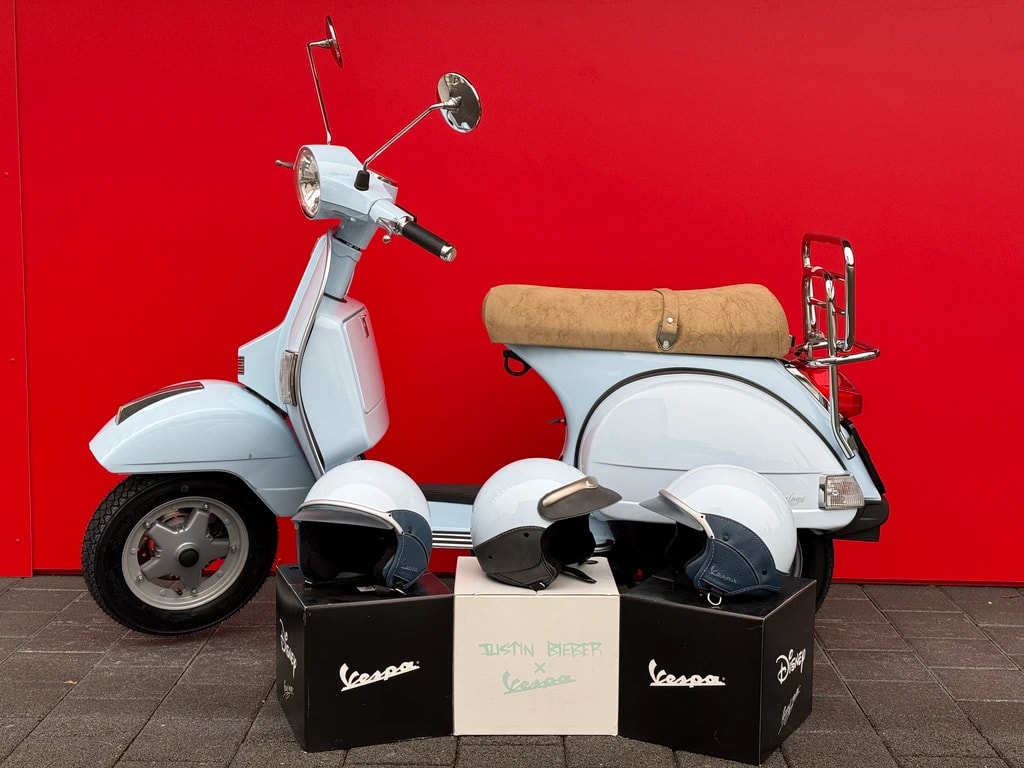 PIAGGIO Vespa PX 125 E Disc-showroom-element-3