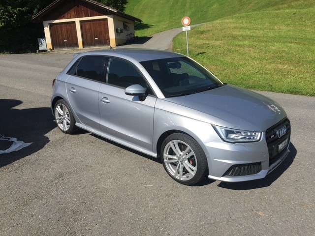 AUDI Audi S1 Sportback-image-2