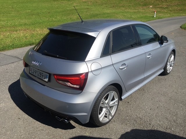 AUDI Audi S1 Sportback-image-0